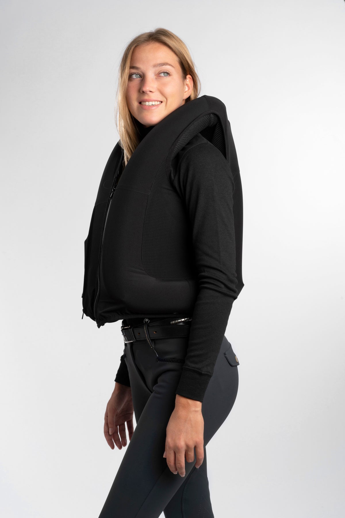 10001911-BLACK_7