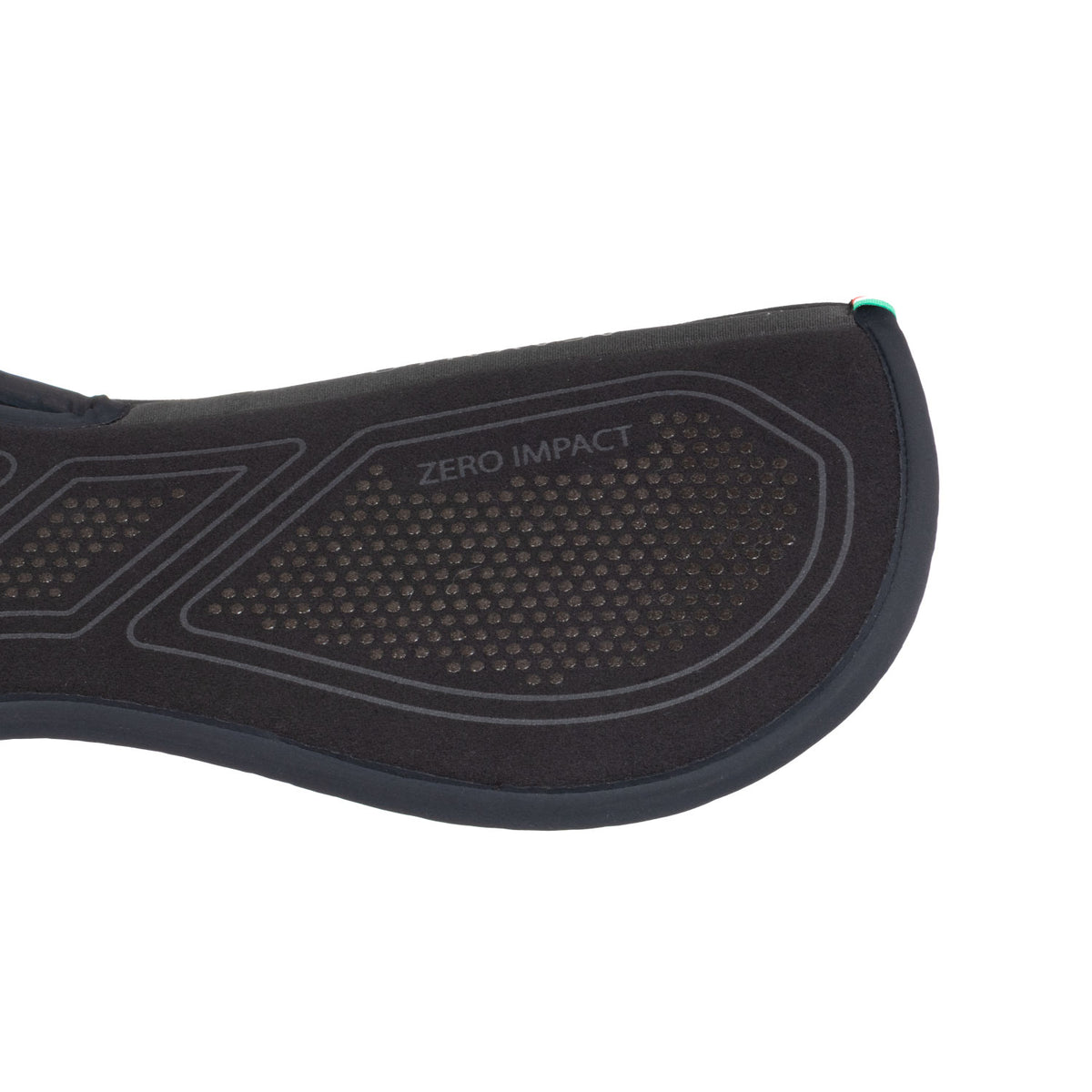 AC899-TOTALBLACK_4.jpg
