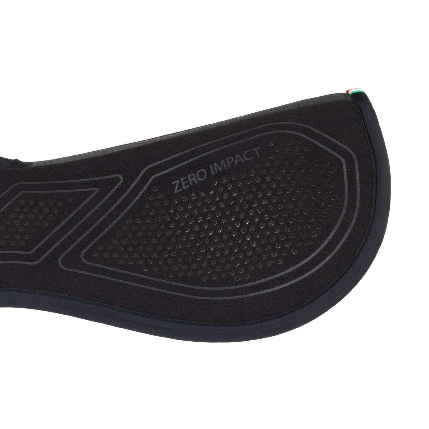 AC902-TOTALBLACK_4.jpg