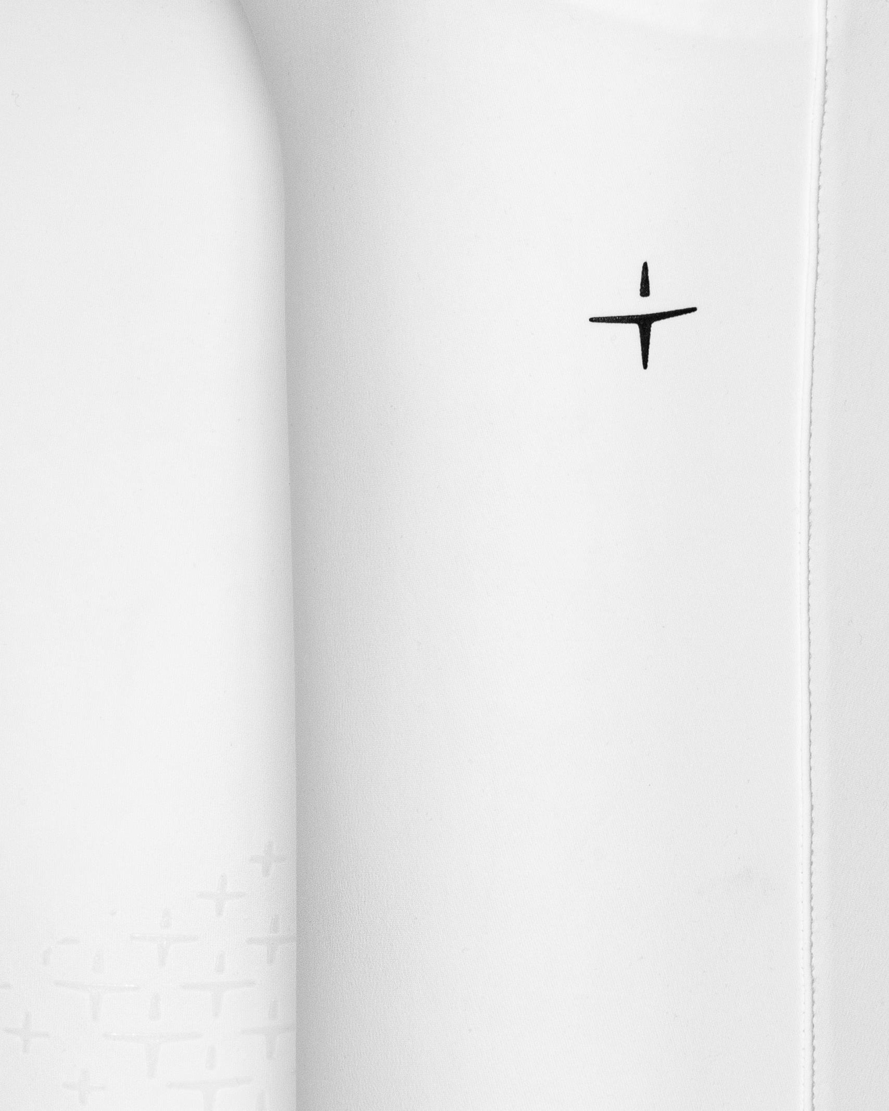 BRG01_KG_JE-WHITE_2.jpg