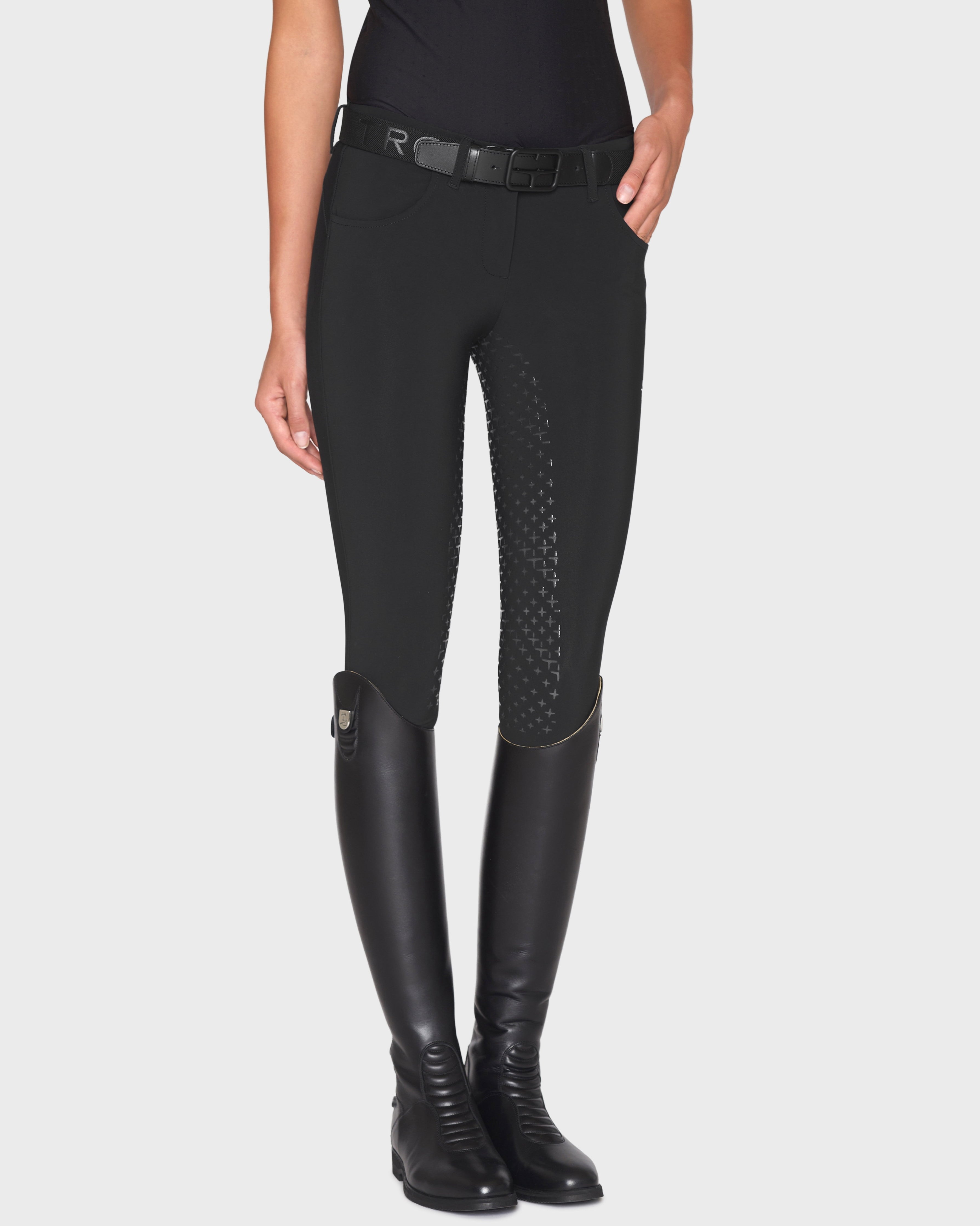 BRG02_FG_JE-BLACK_4