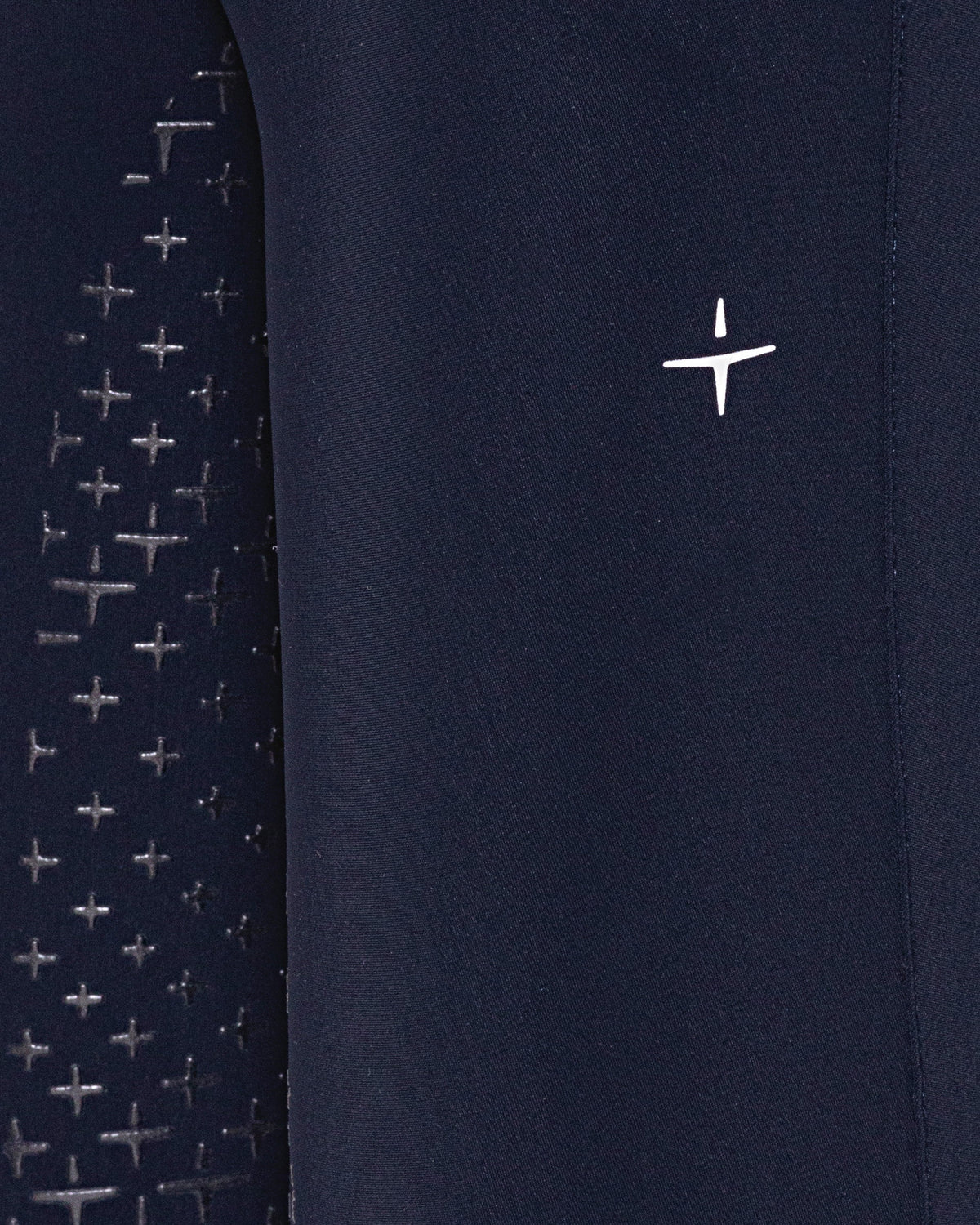 BRG02_FG_JE-NAVY_2.jpg