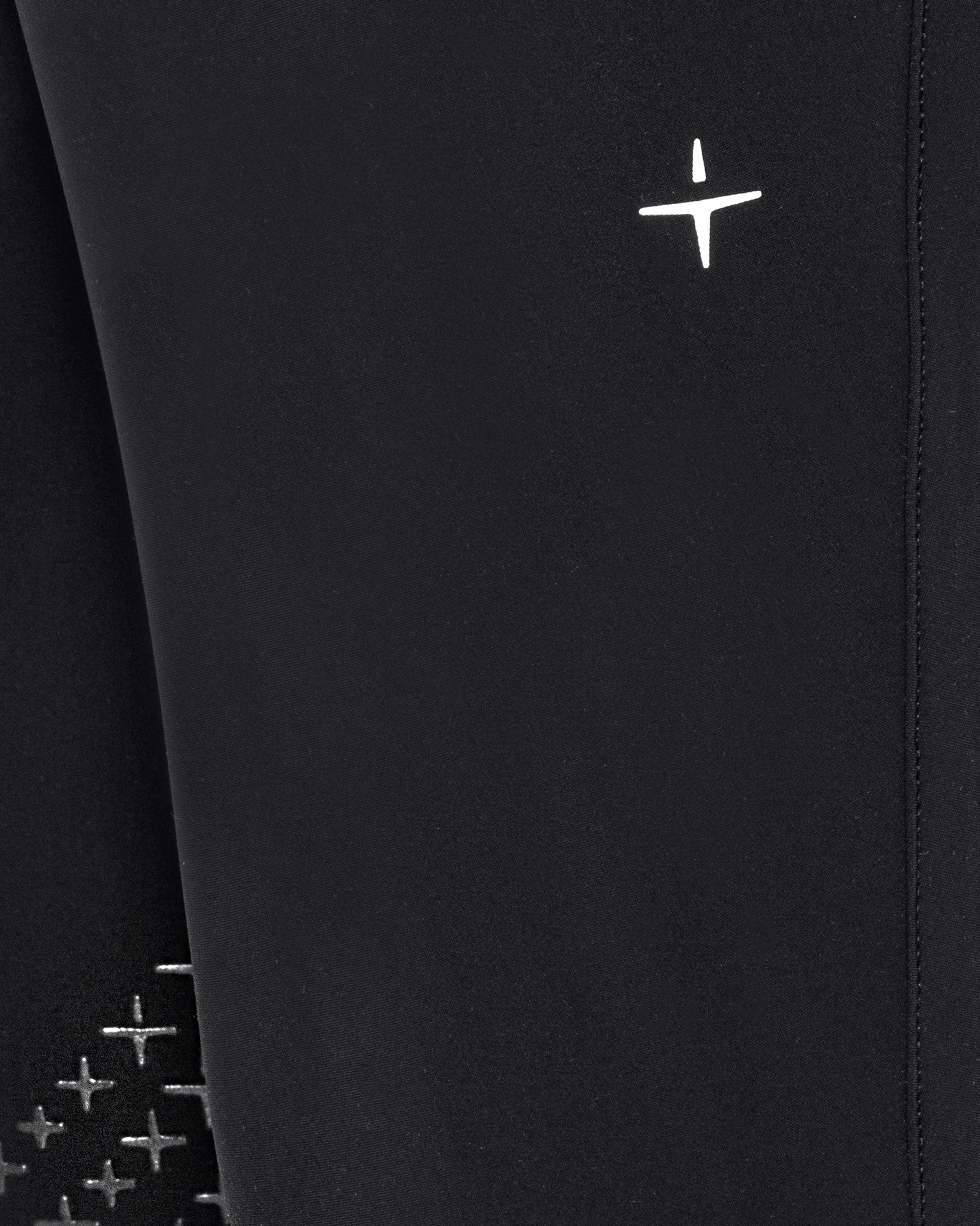 BRM13_KG_JE-BLACK_2.jpg