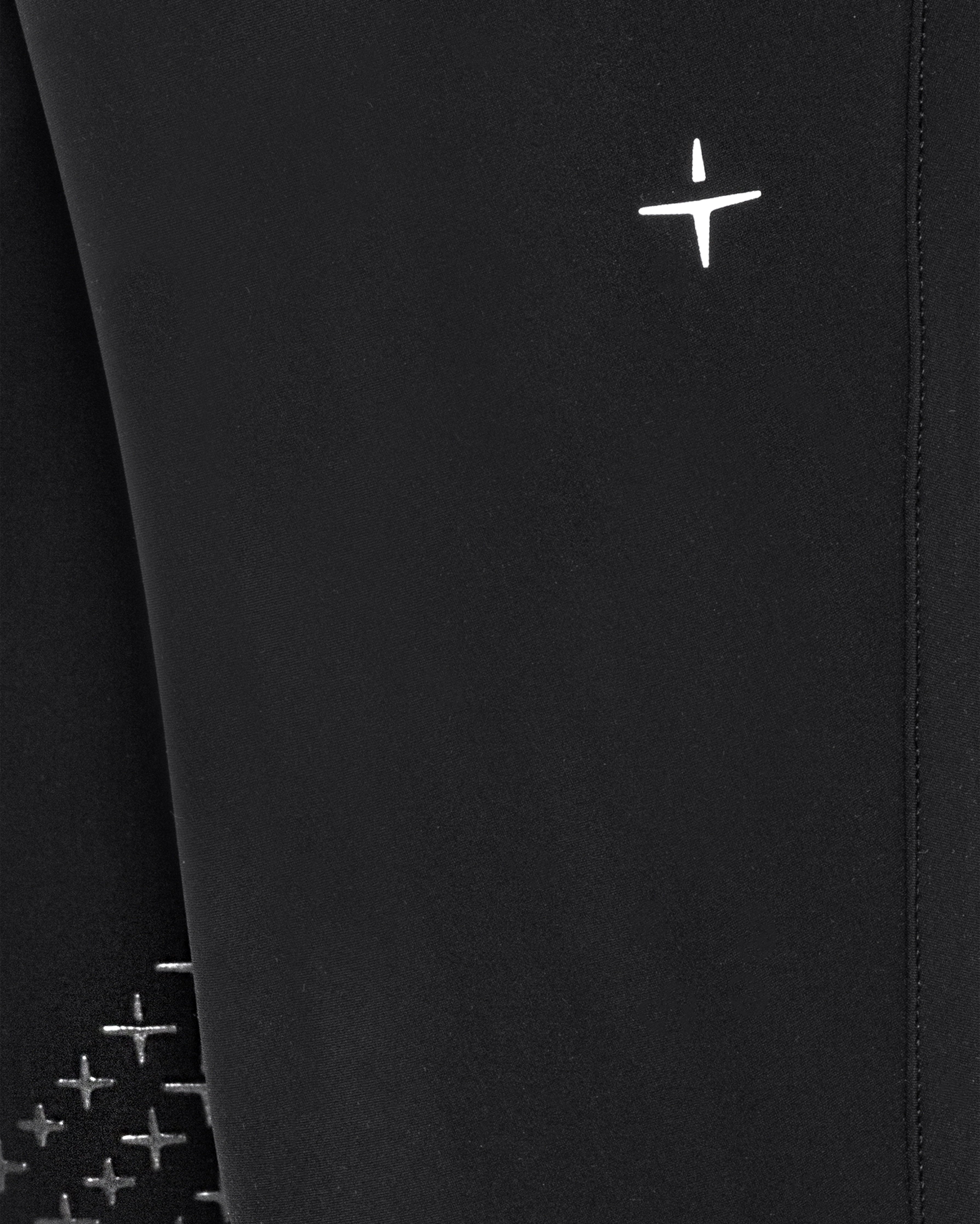 BRM13_KG_JE-BLACK_2.jpg