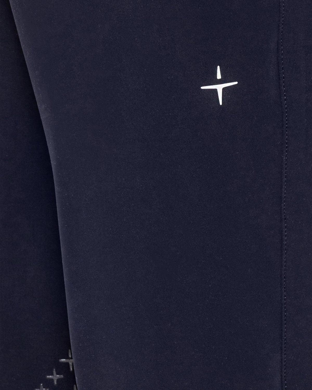 BRM13_KG_JE-NAVY_2.jpg