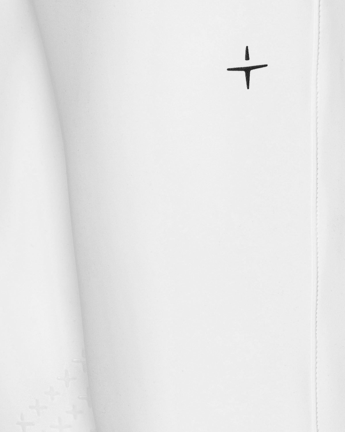 BRM13_KG_JE-WHITE_2.jpg