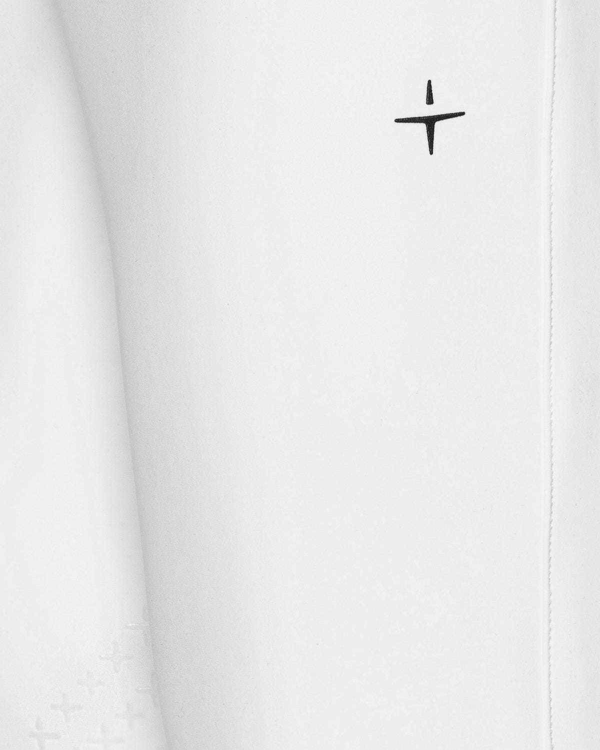 BRM13_KG_JE-WHITE_2.jpg