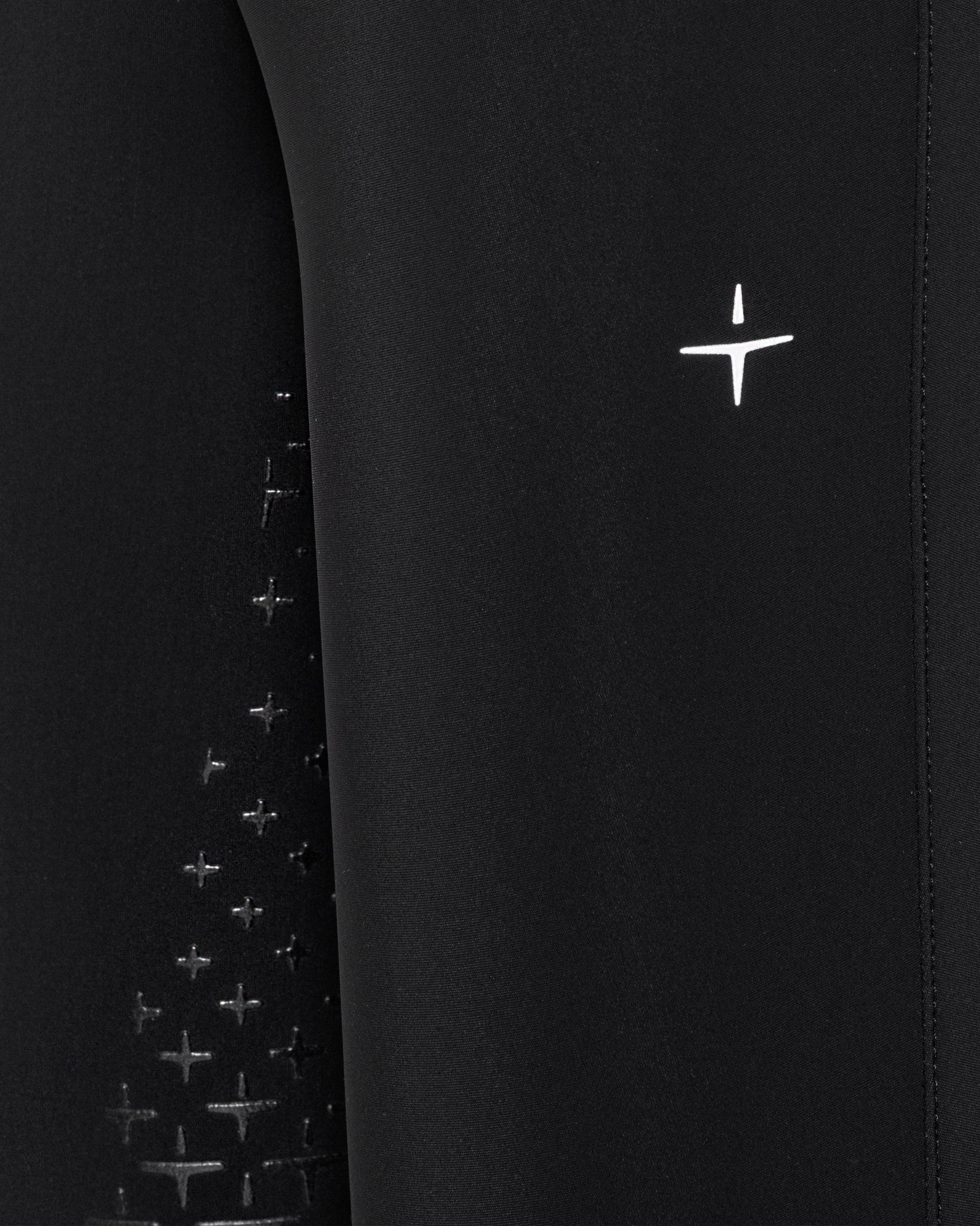 BRW23_FG_JE-BLACK_2.jpg