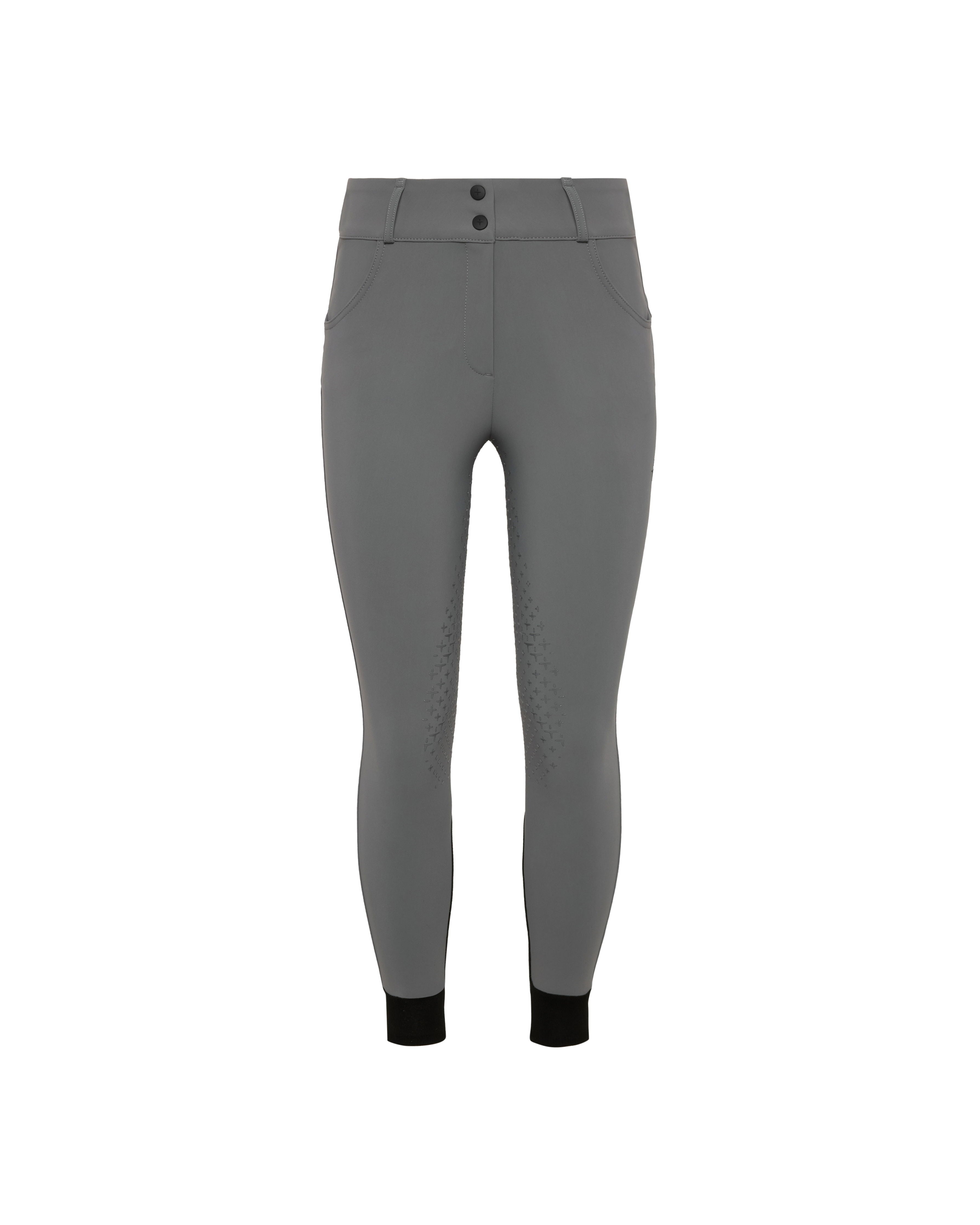 BRW23_FG_JE-STONEGREY