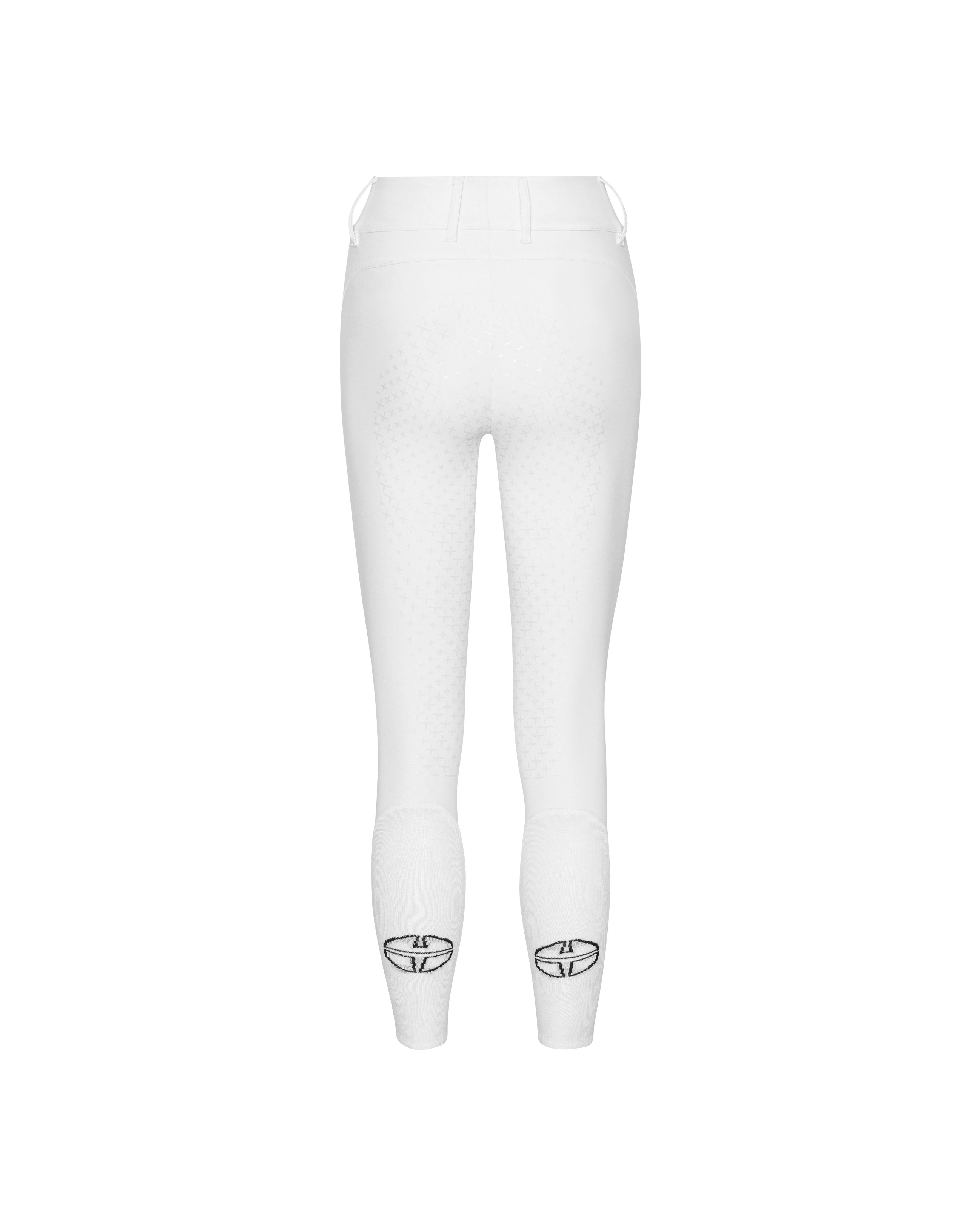 BRW23_FG_JE-WHITE_1.jpg