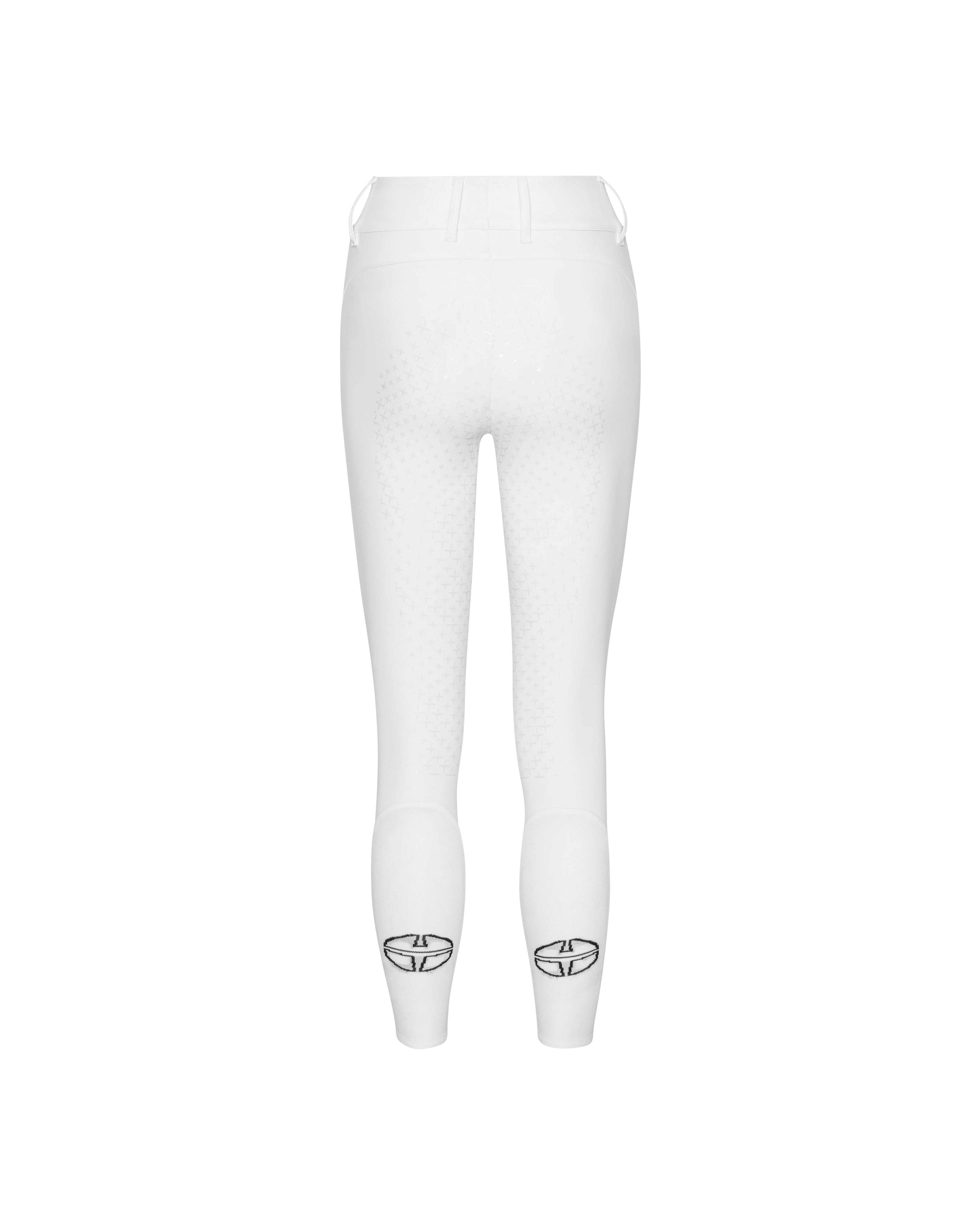 BRW23_FG_JE-WHITE_1.jpg