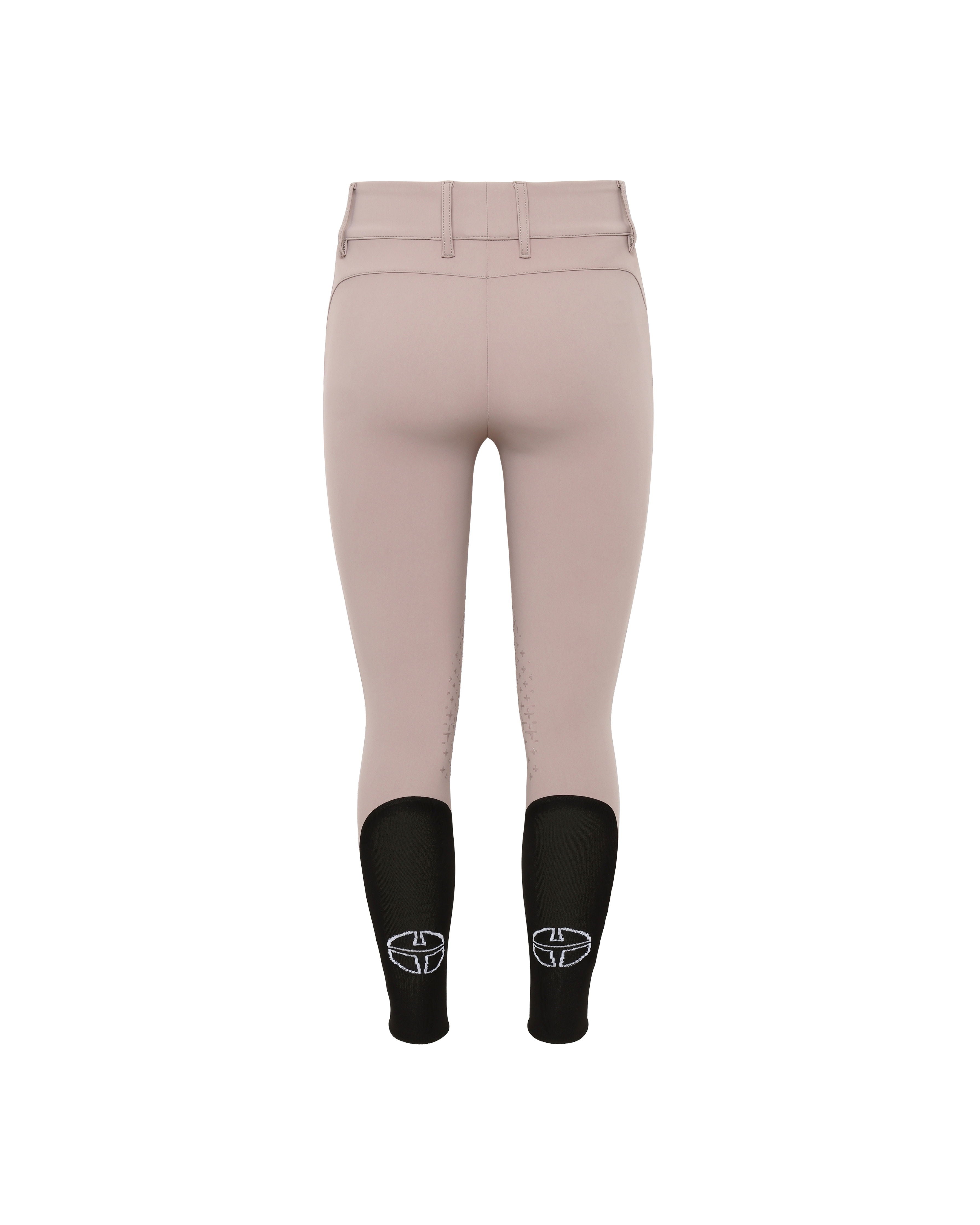 BRW23_KG_JE-FADROSE_2.jpg