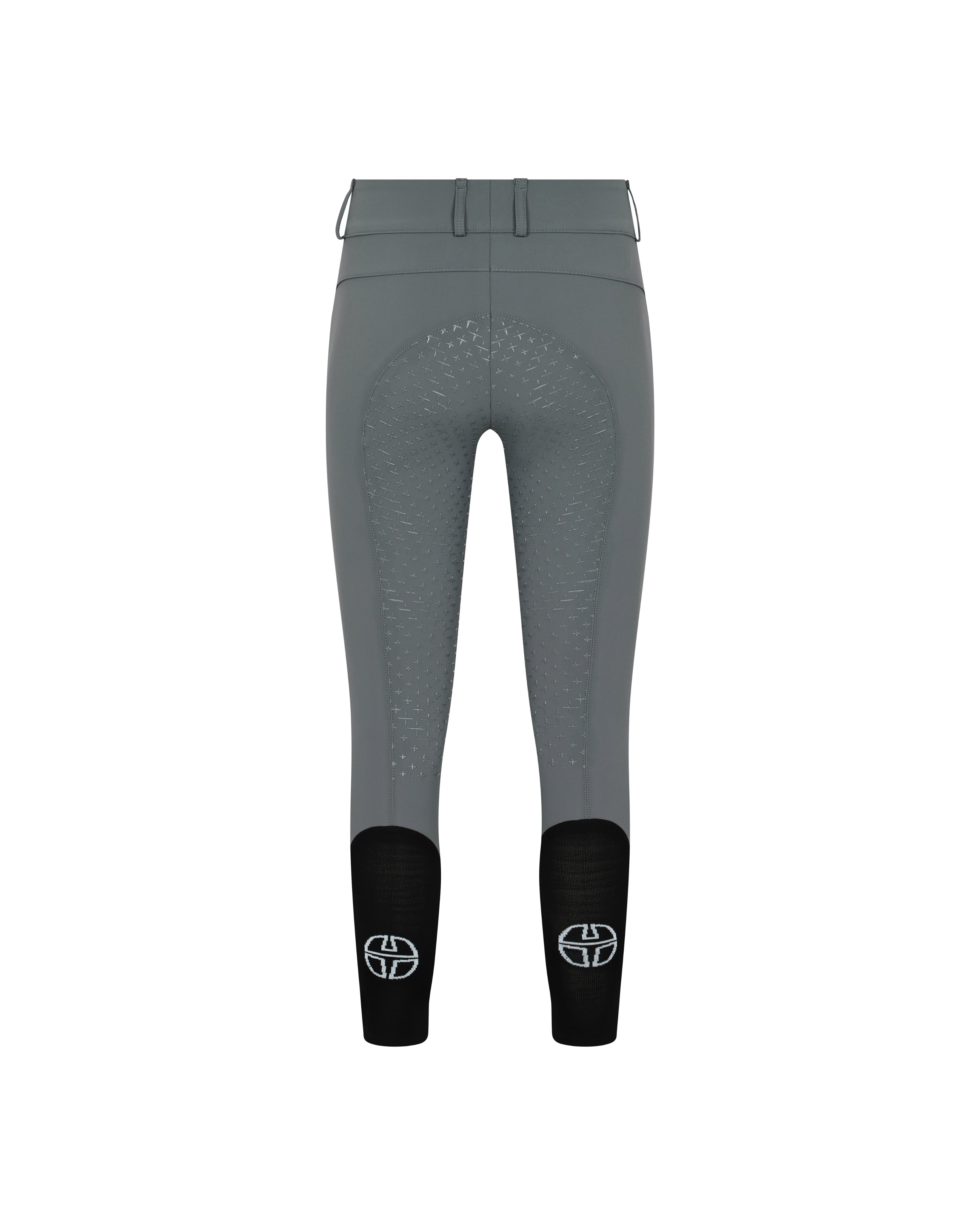 BRW25_FG_JE-STONEGREY_1.jpg