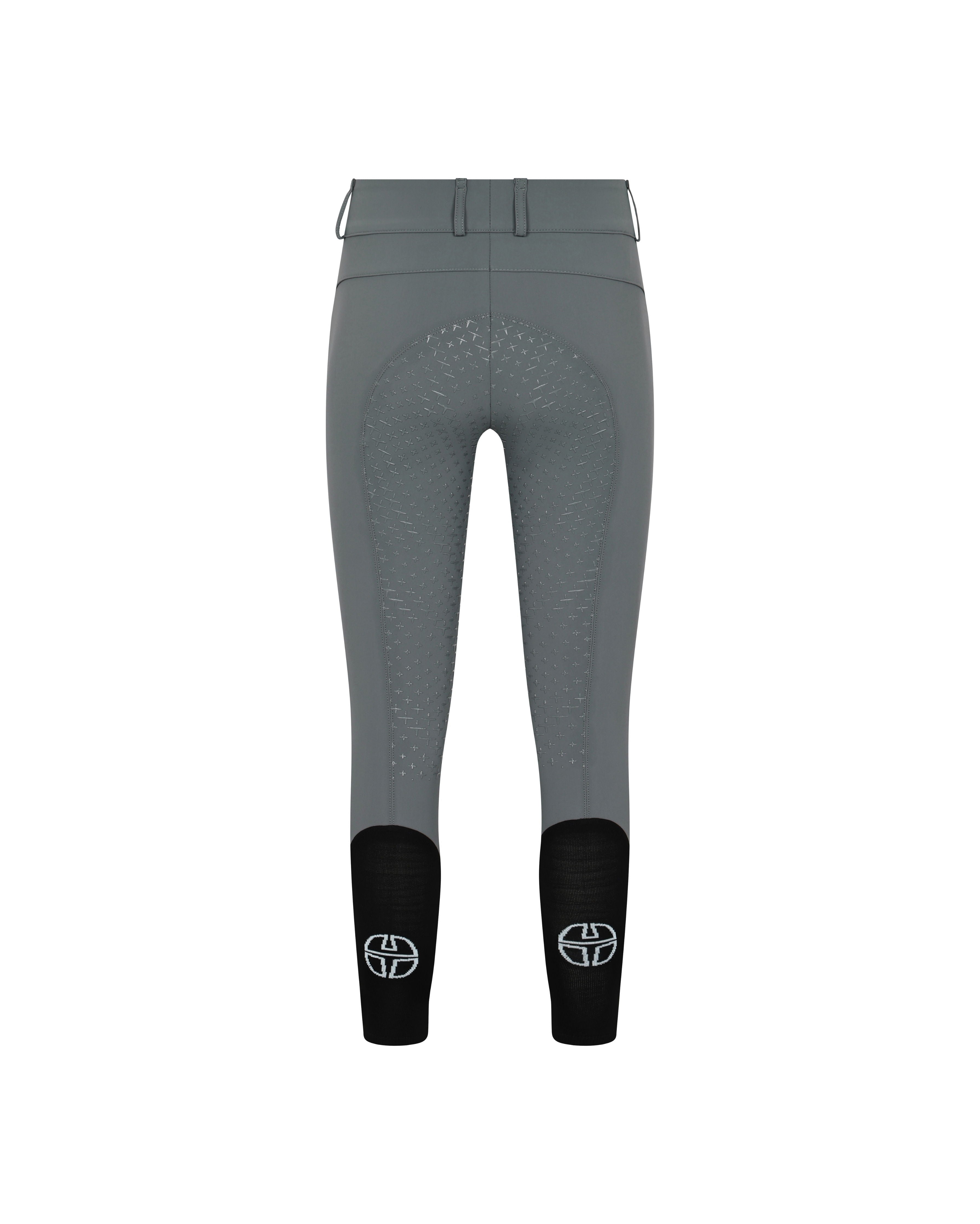 BRW25_FG_JE-STONEGREY_1.jpg