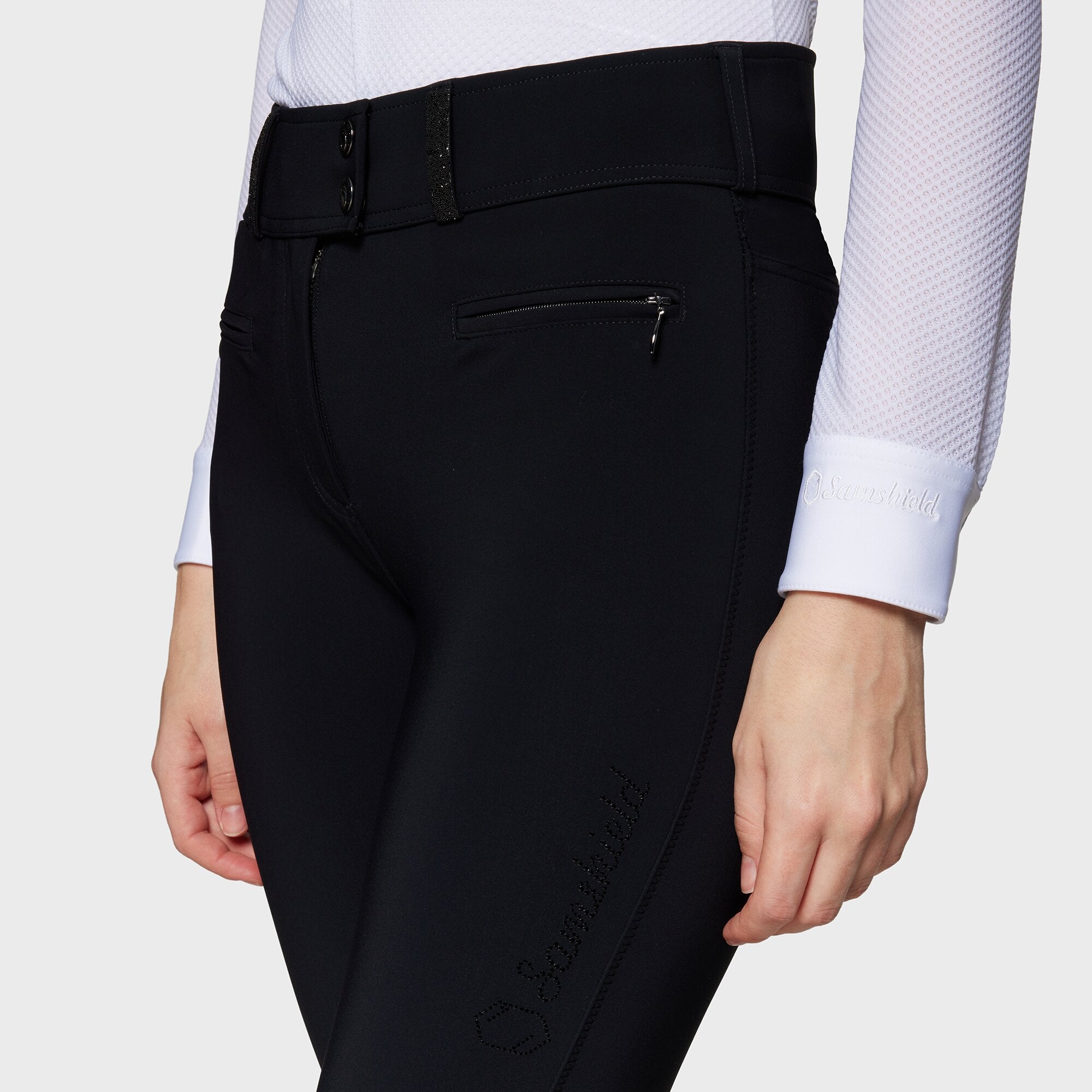 CLARA_NV-SS25_FG-BLK_2.jpg