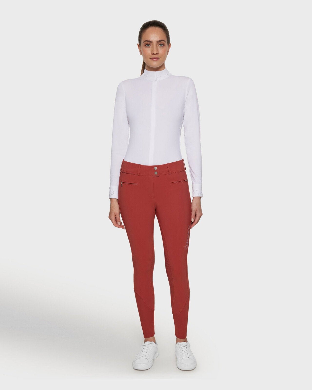 CLARA_PREM-SS25_FG-ESTRL.jpg
