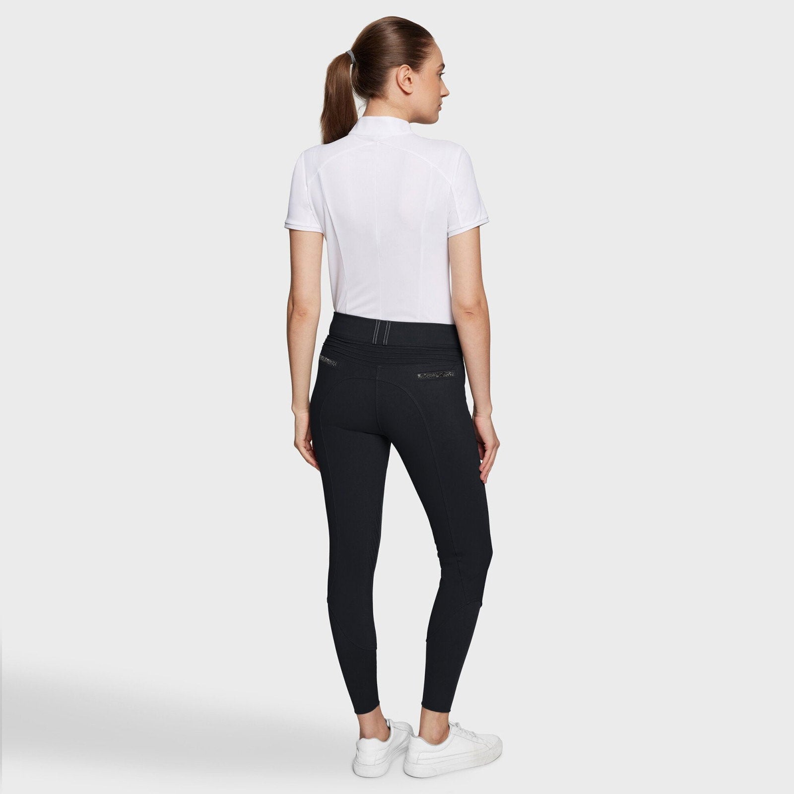CLARA_PREM-SS25_KN-BLK_1.jpg