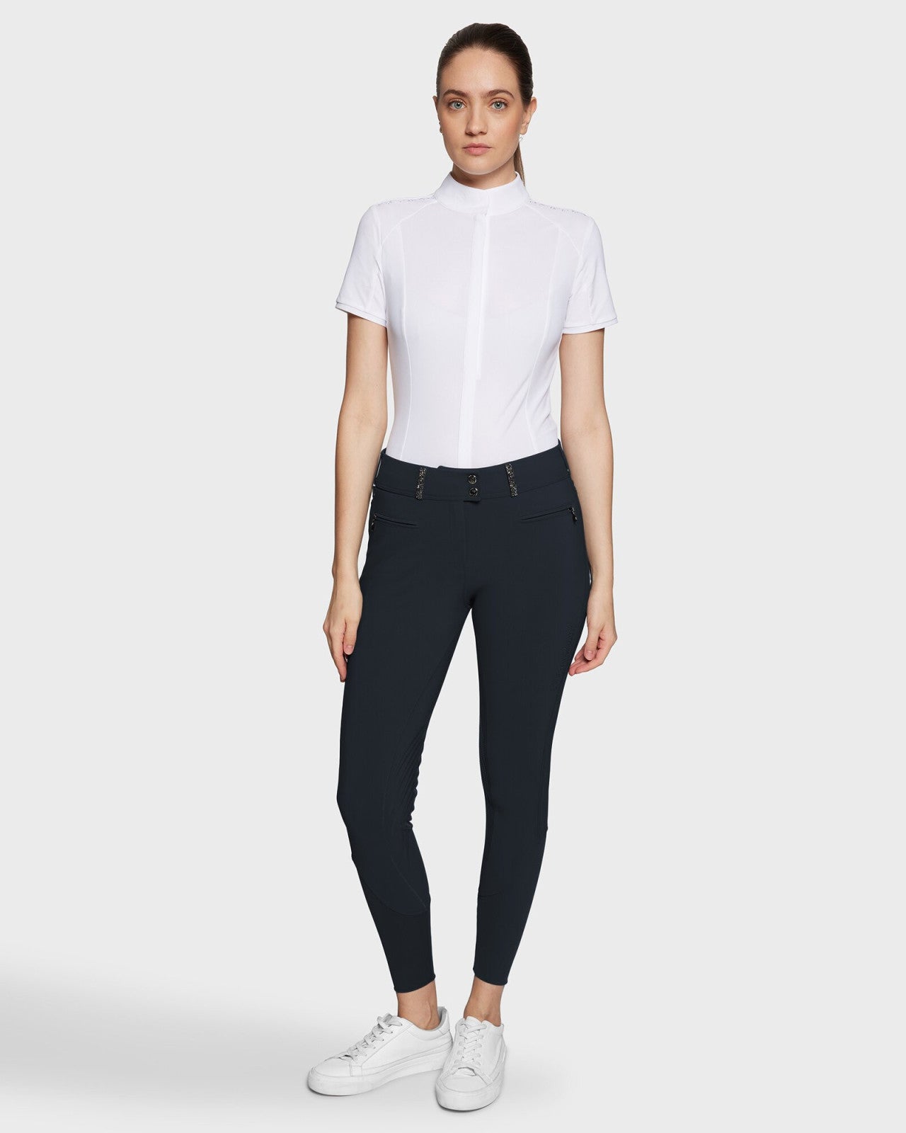 CLARA_PREM-SS25_KN-NVY.jpg