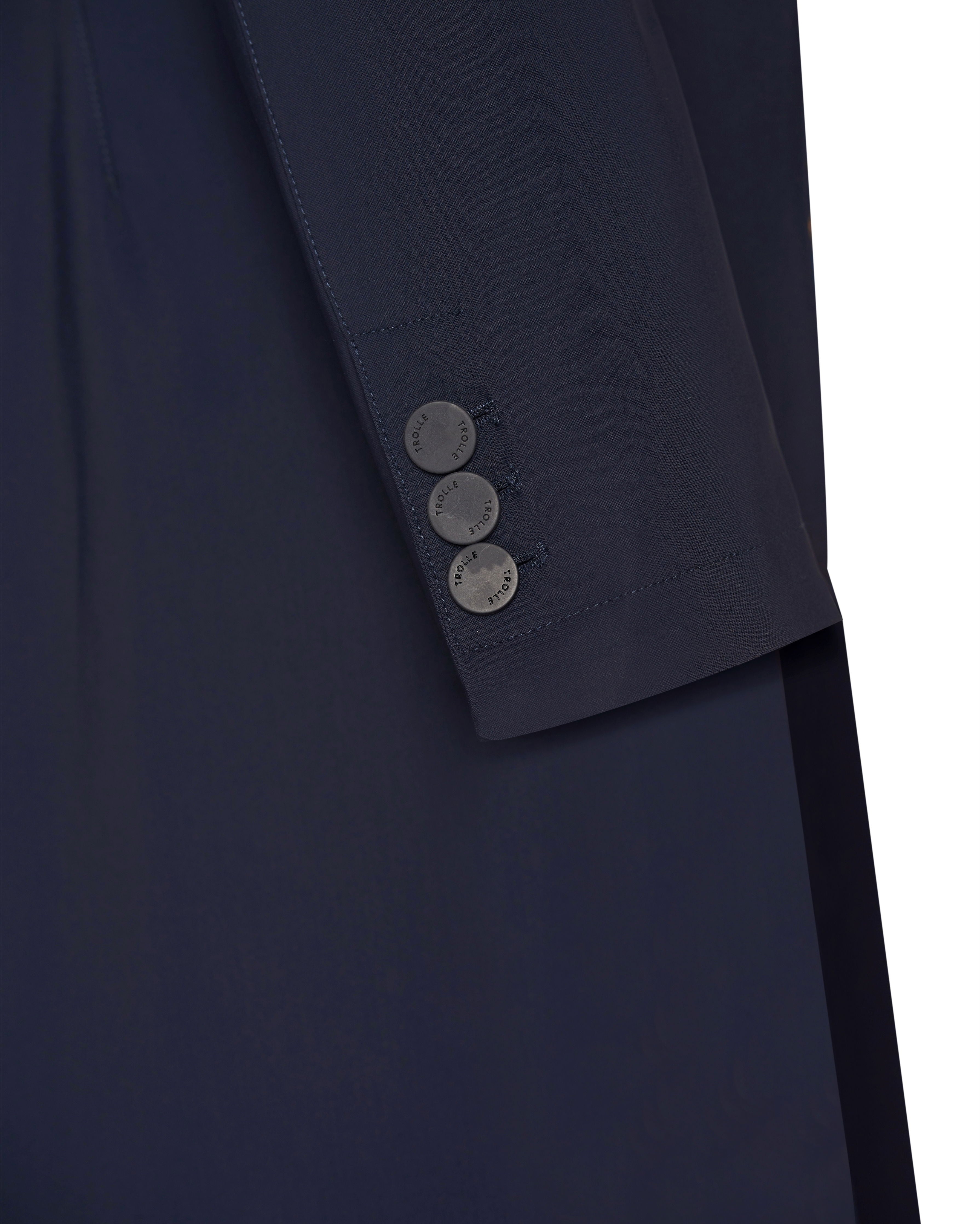 FRM20_JE-NAVY_4.jpg