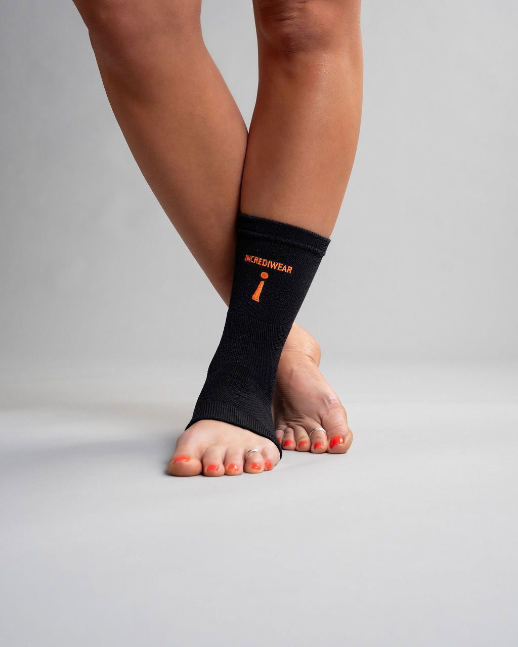 G706-BLACK.jpg