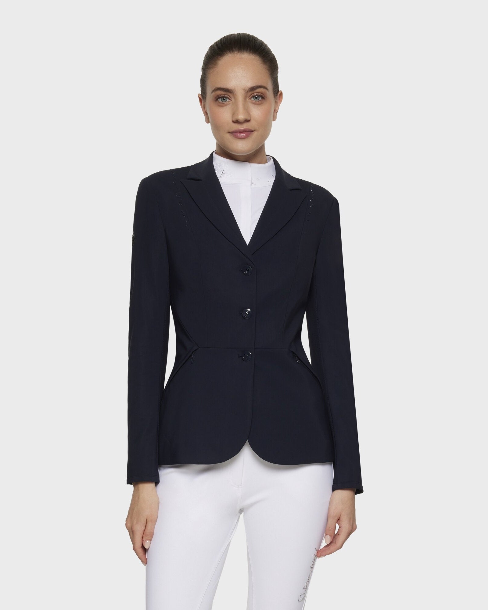 JACKIE_CRY_RN-SS25-NVY.jpg