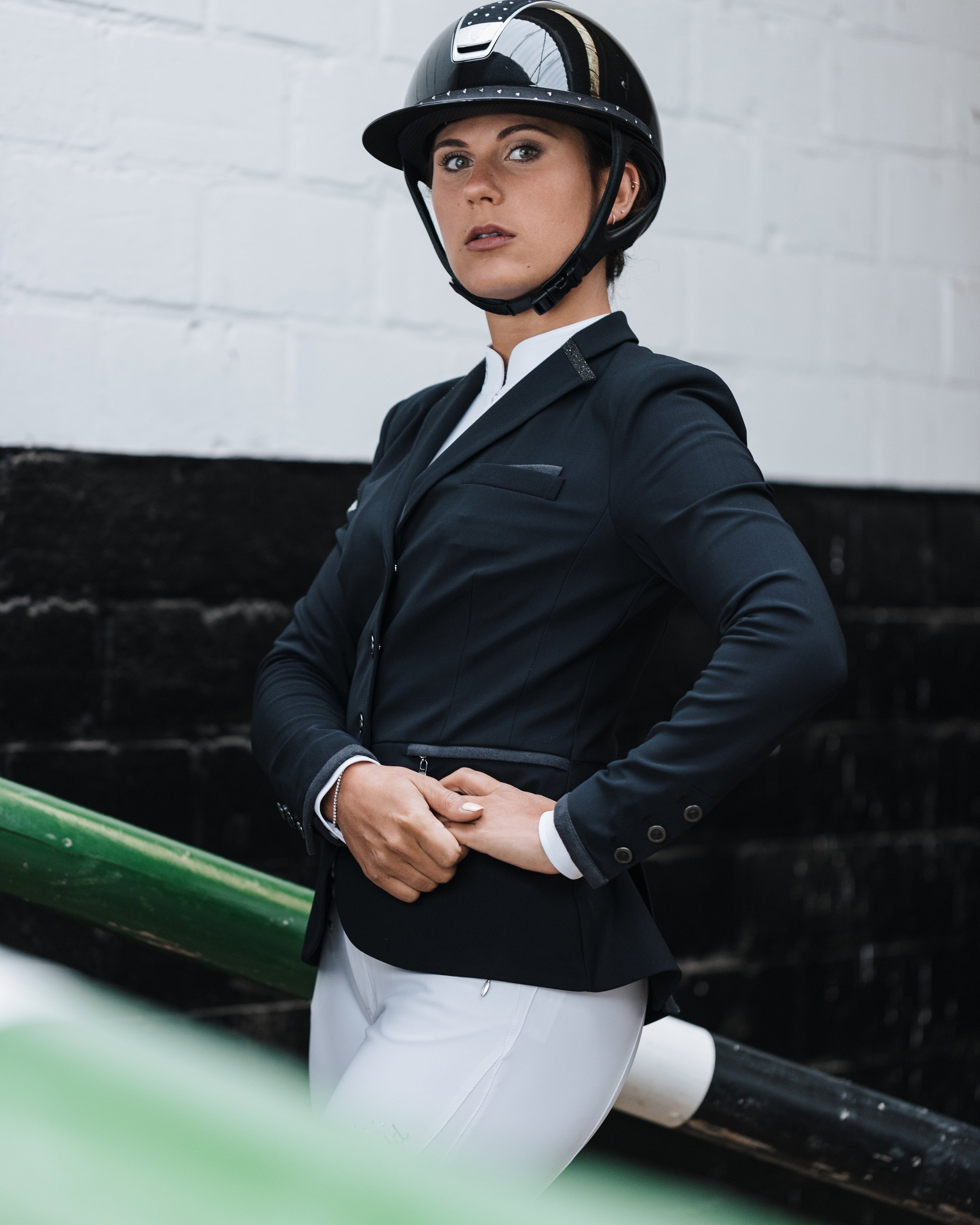JC-WO01-19-BLACK_1.jpg
