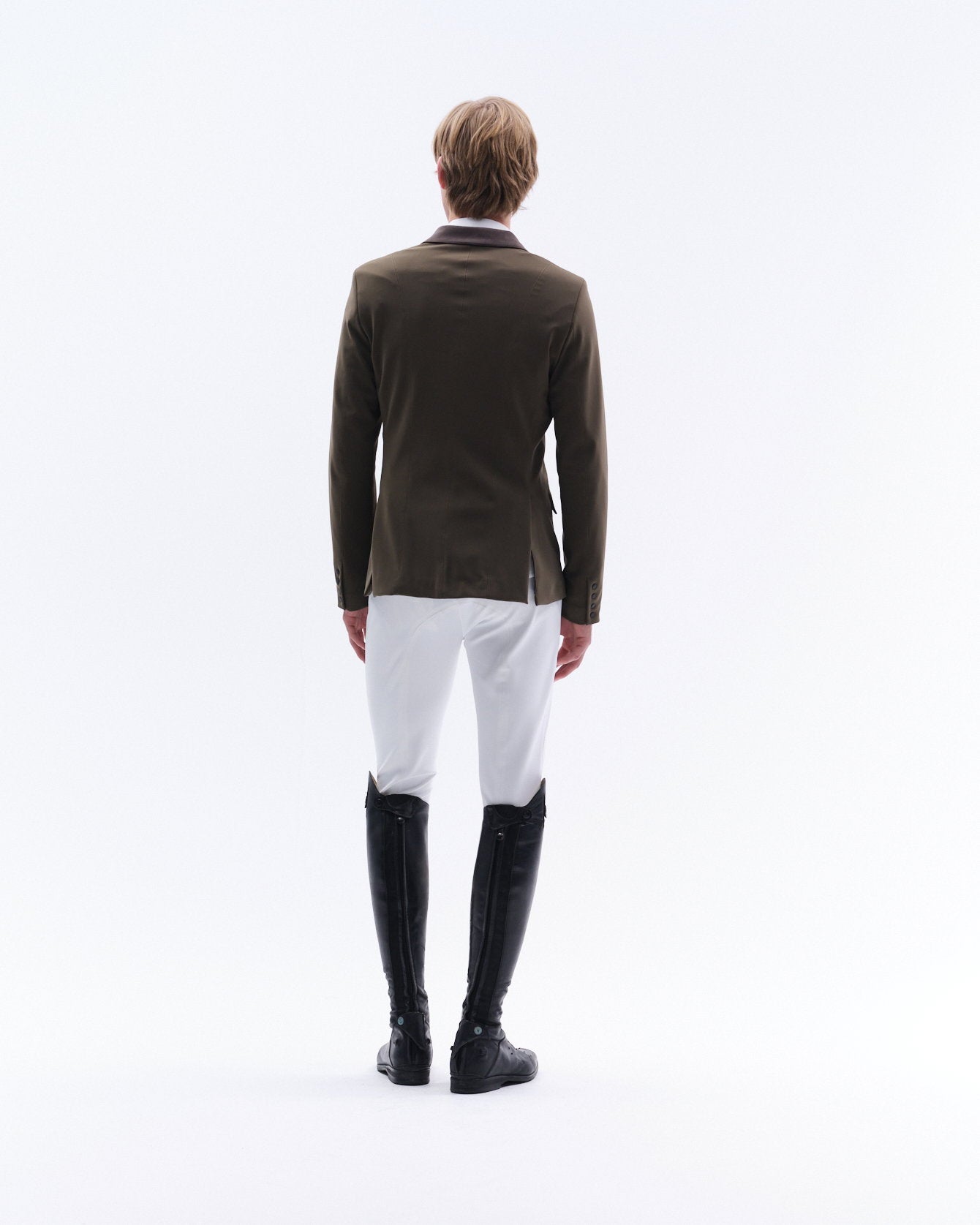 JCM18_JE-OLIVE_4.jpg