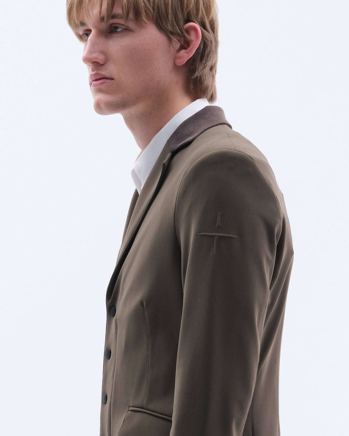 JCM18_JE-OLIVE_7.jpg