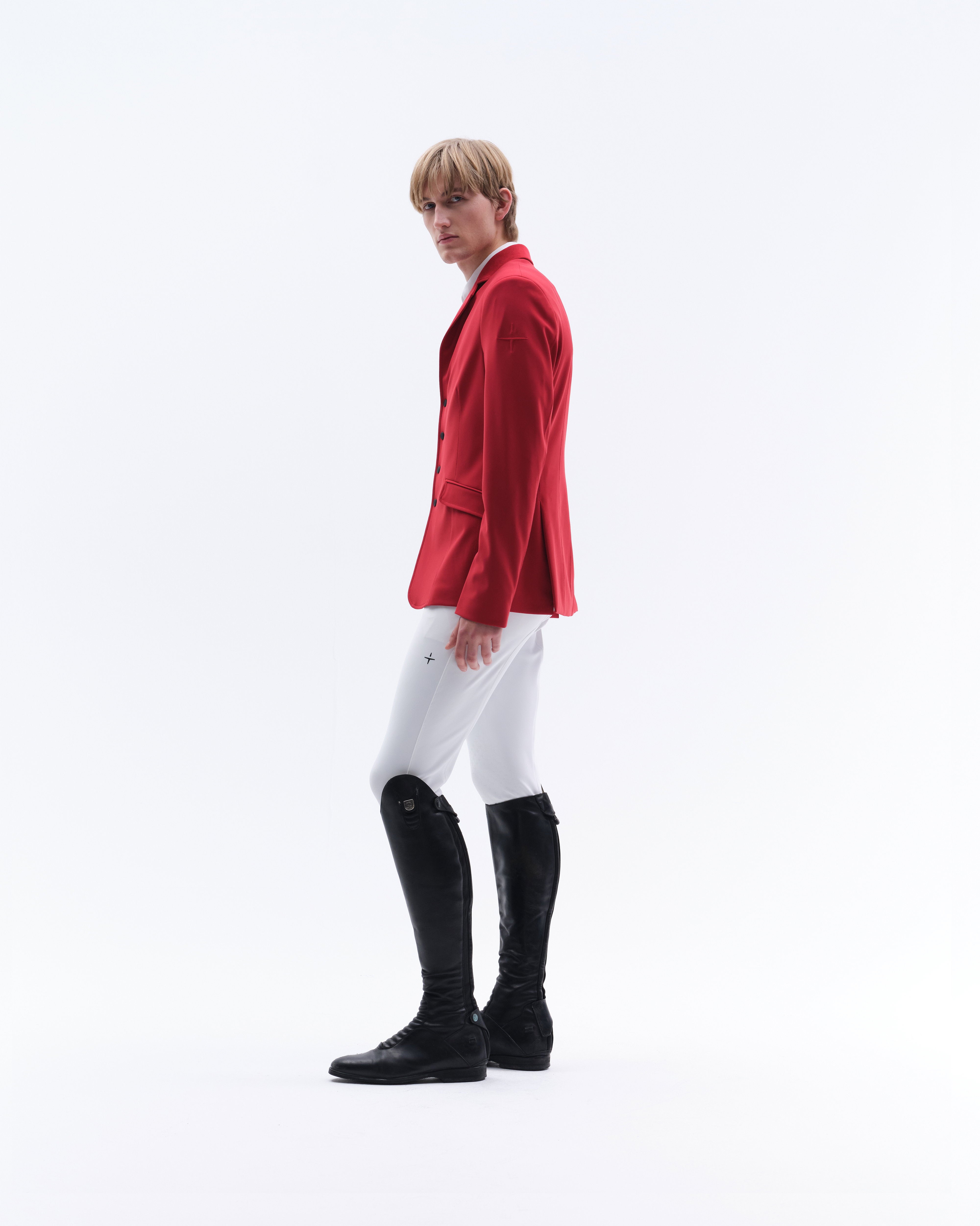 JCM18_JE-RED_4.jpg