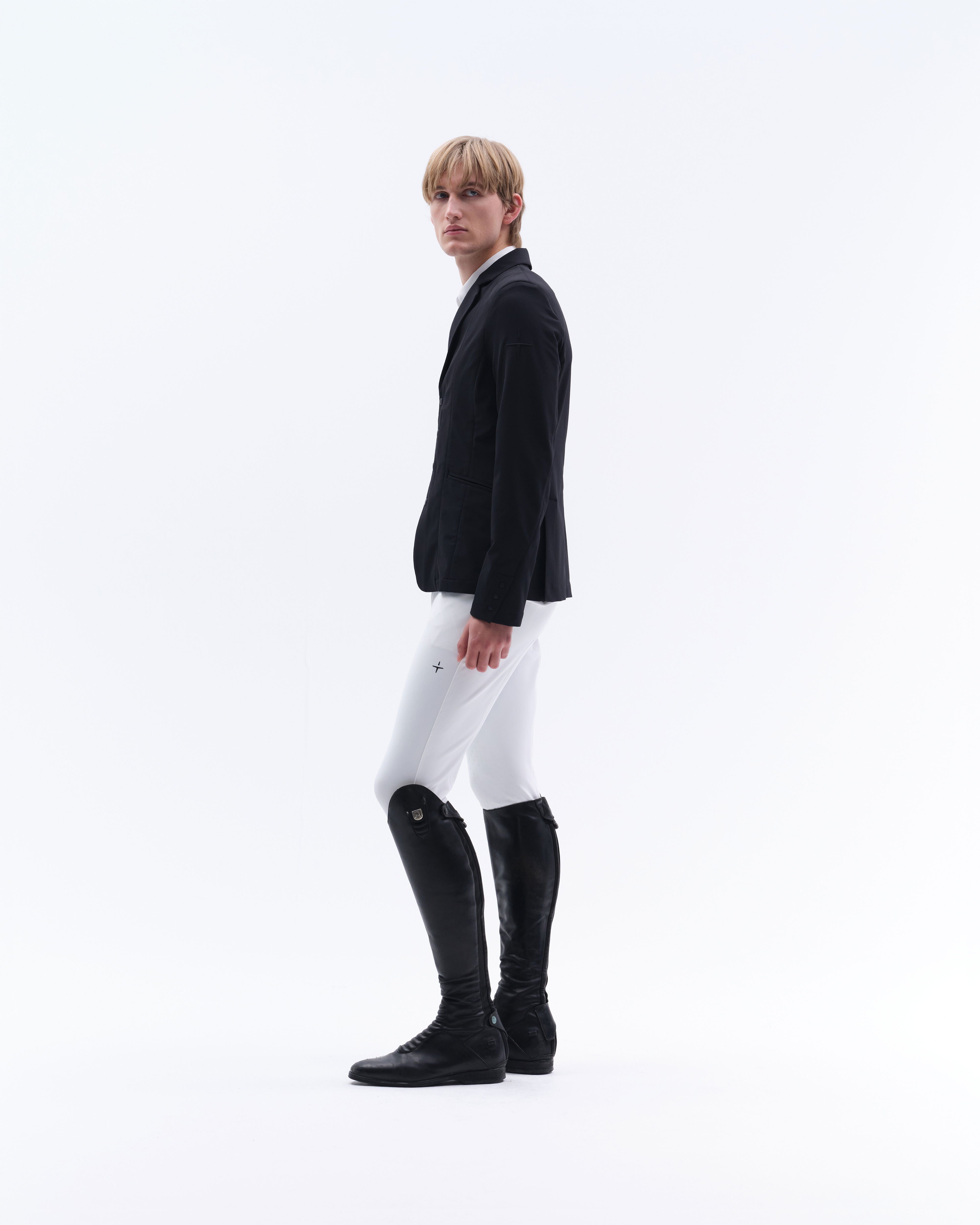 JCM43_JE-BLACK_5.jpg
