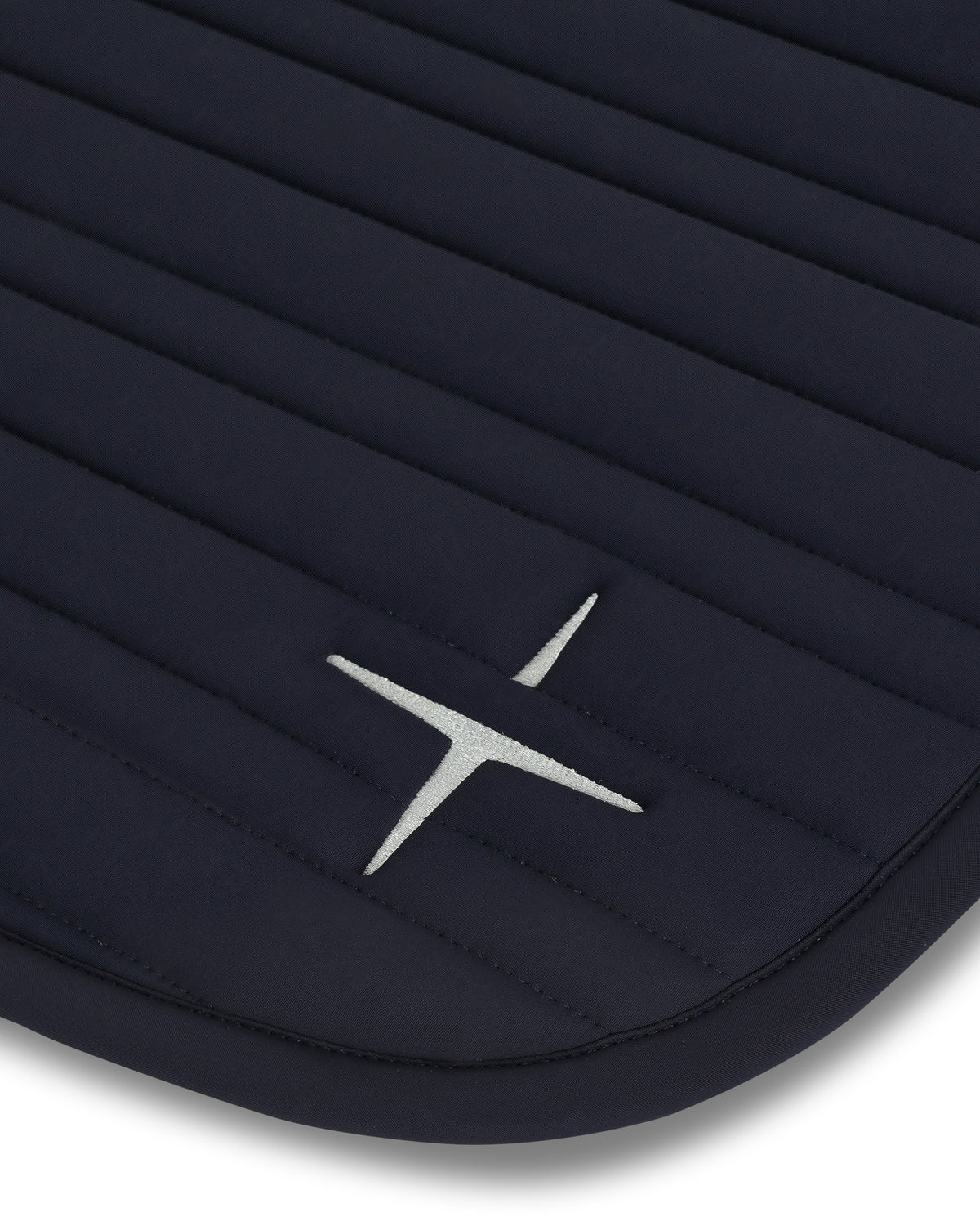 PAHJ29_JE-NAVY_1.jpg