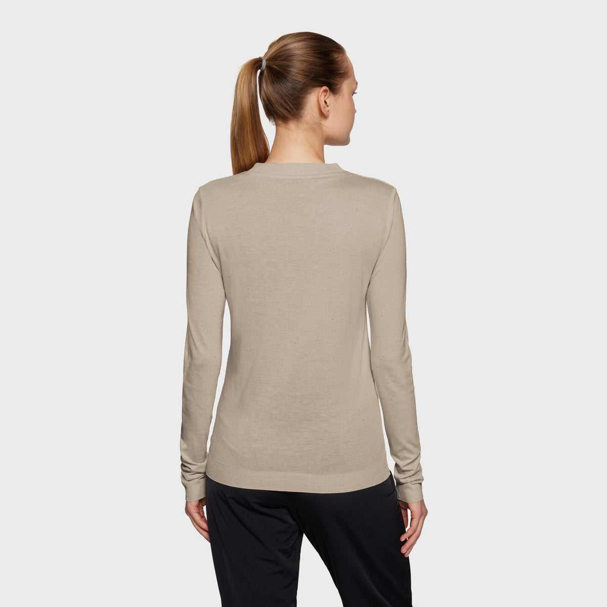 PHOEBE_LS-SS25-SAND_1.jpg