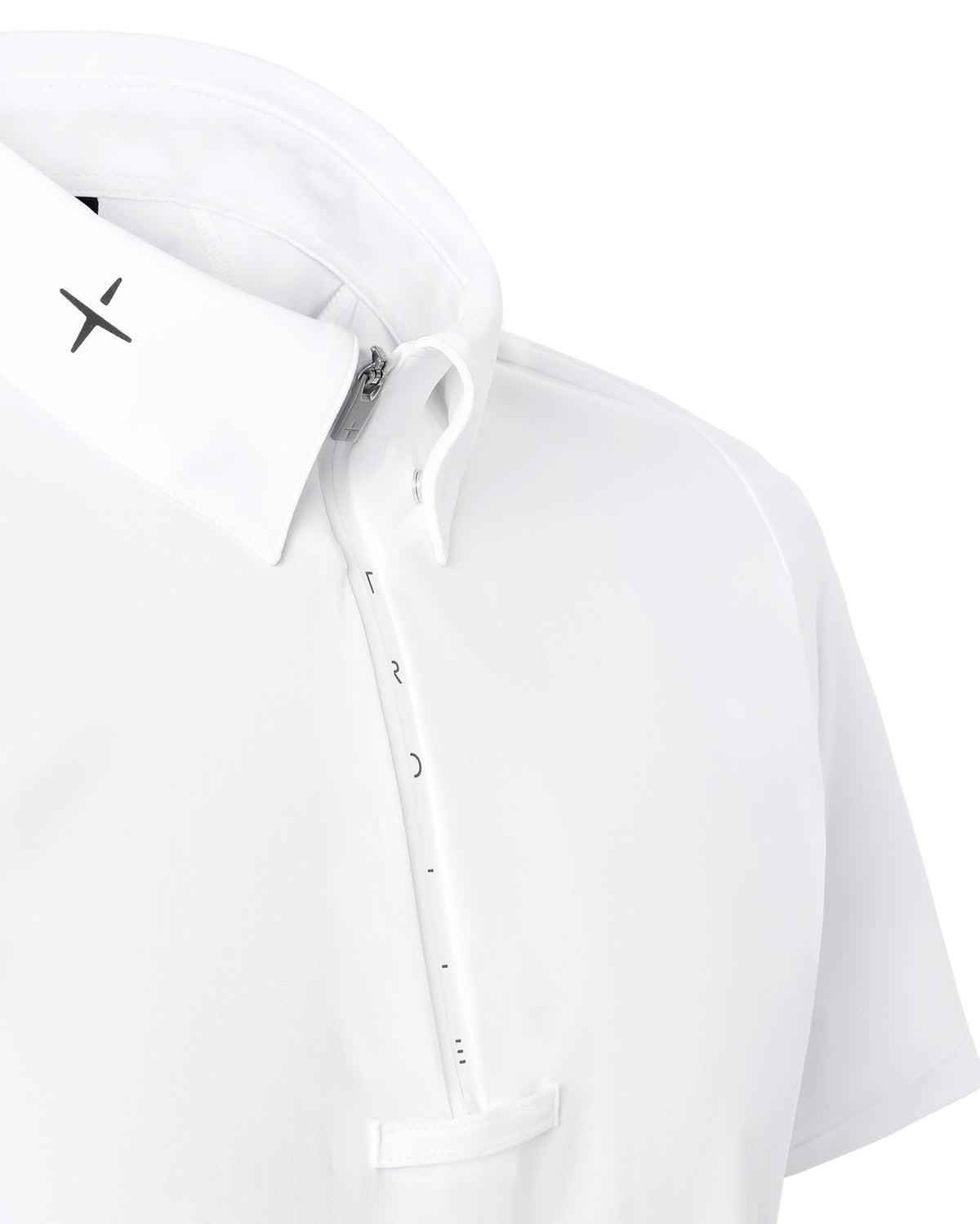 POM19_JE-WHITE_2.jpg