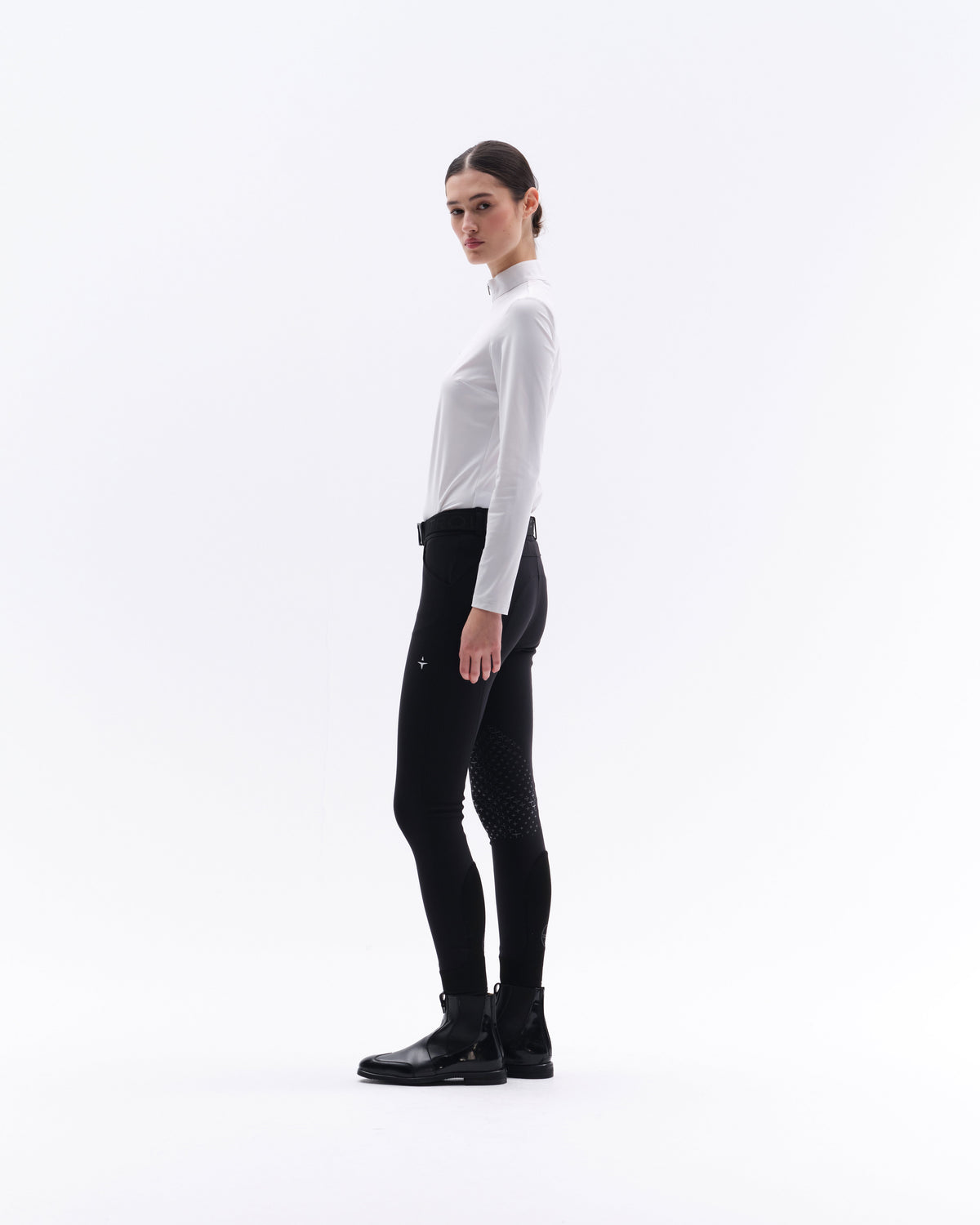 POW17_ME-WHITE_4.jpg