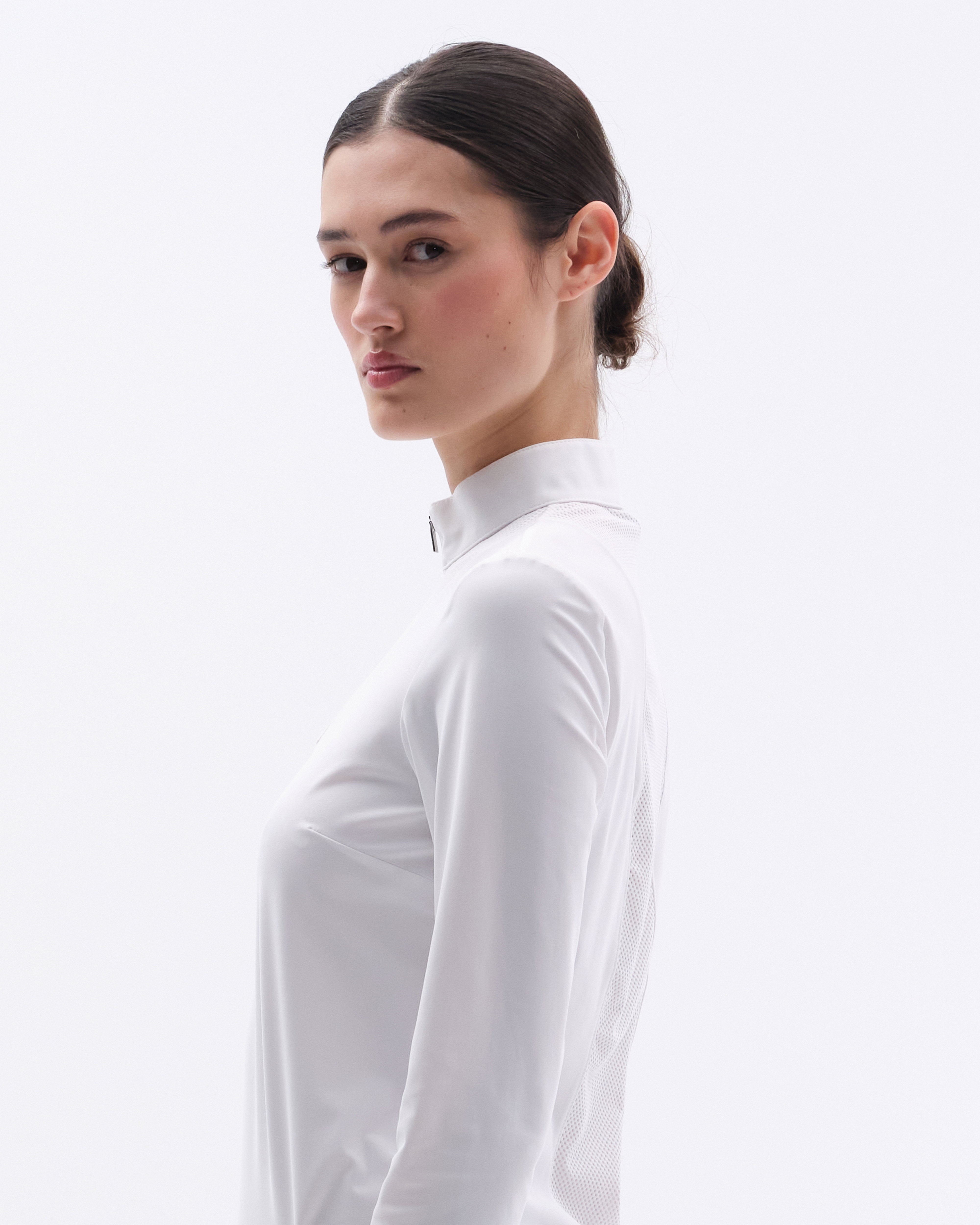 POW17_ME-WHITE_7.jpg