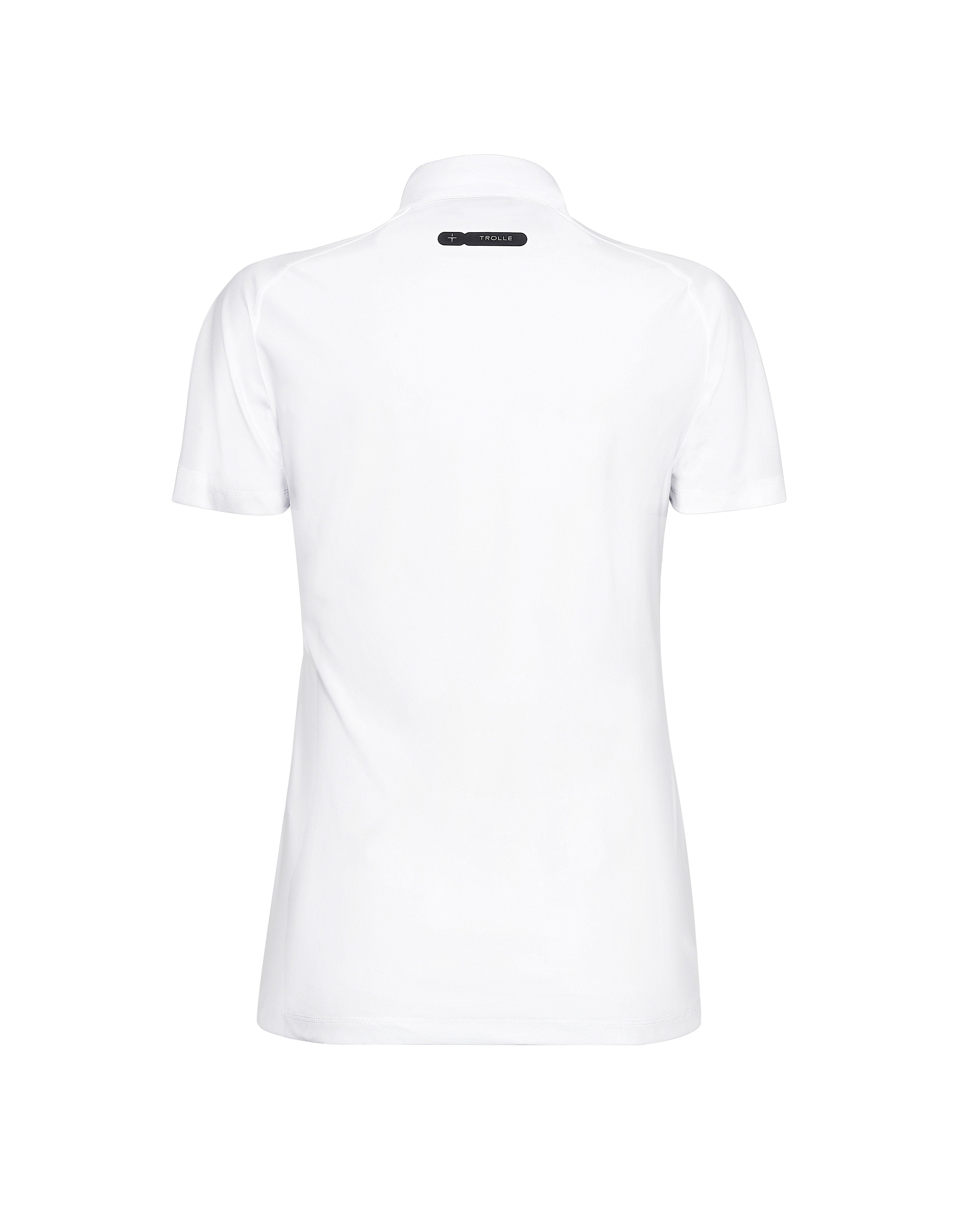 POW19_JE-WHITE_1.jpg