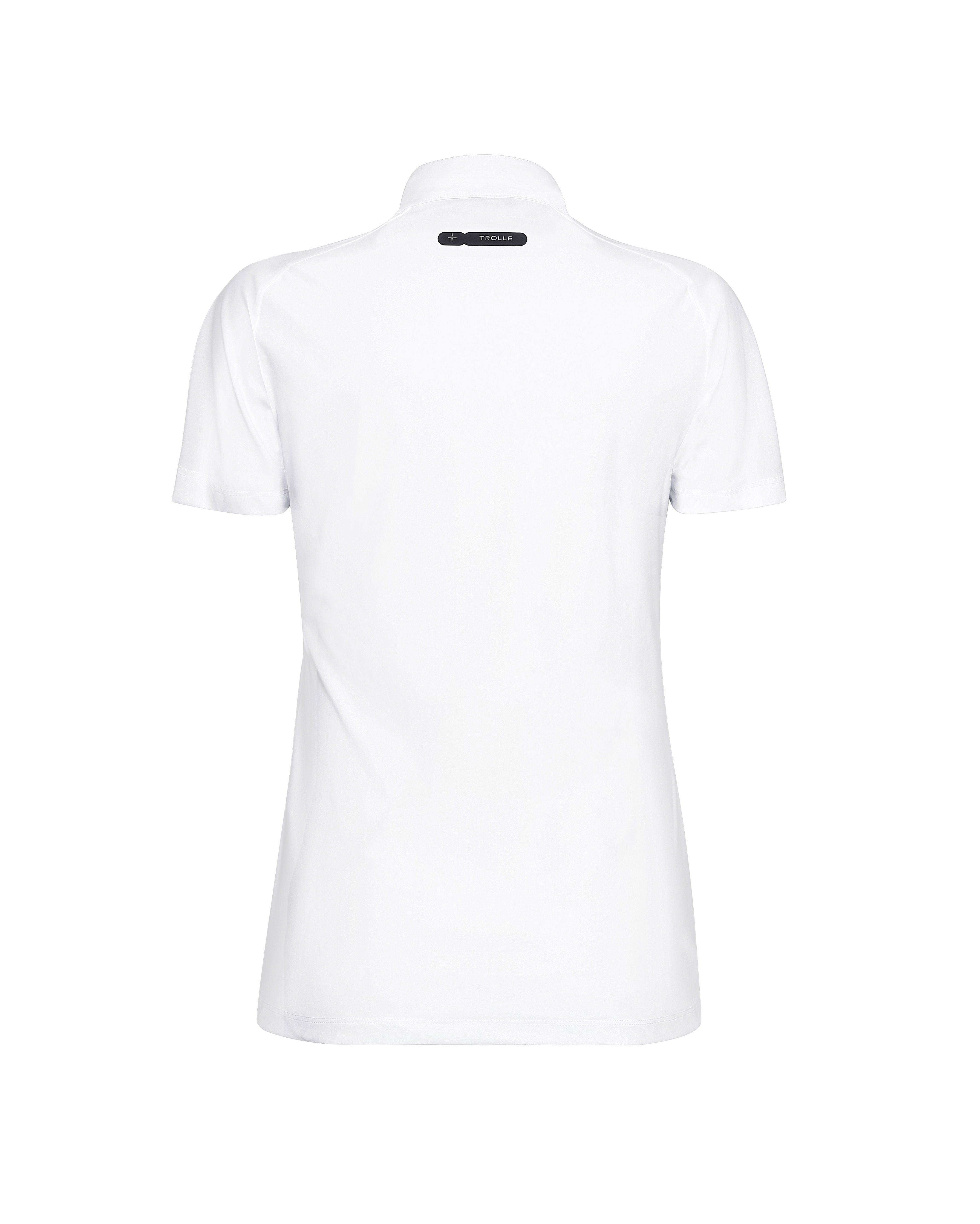 POW19_JE-WHITE_1.jpg
