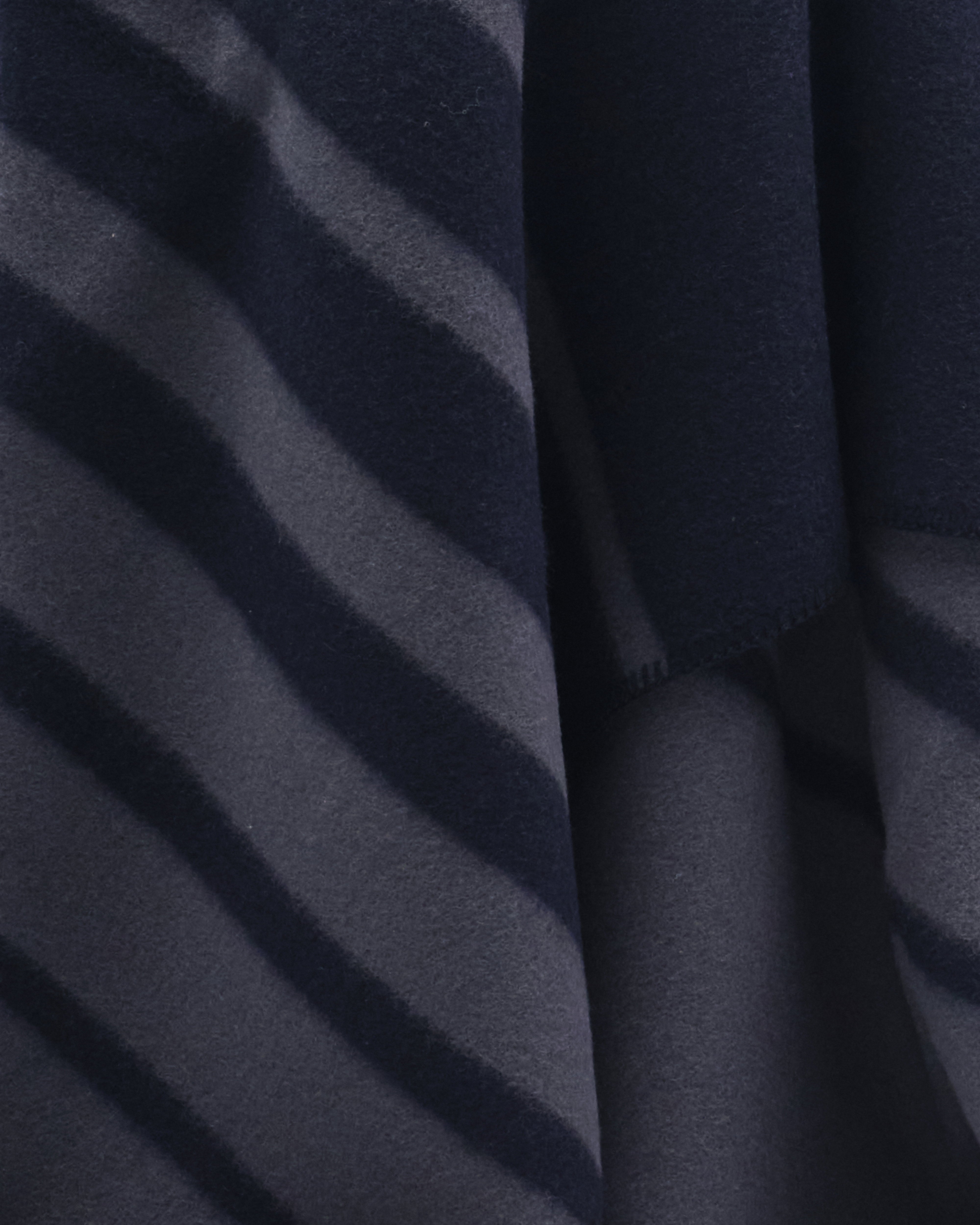 RUH22_WO-NAVYGREY_5.jpg