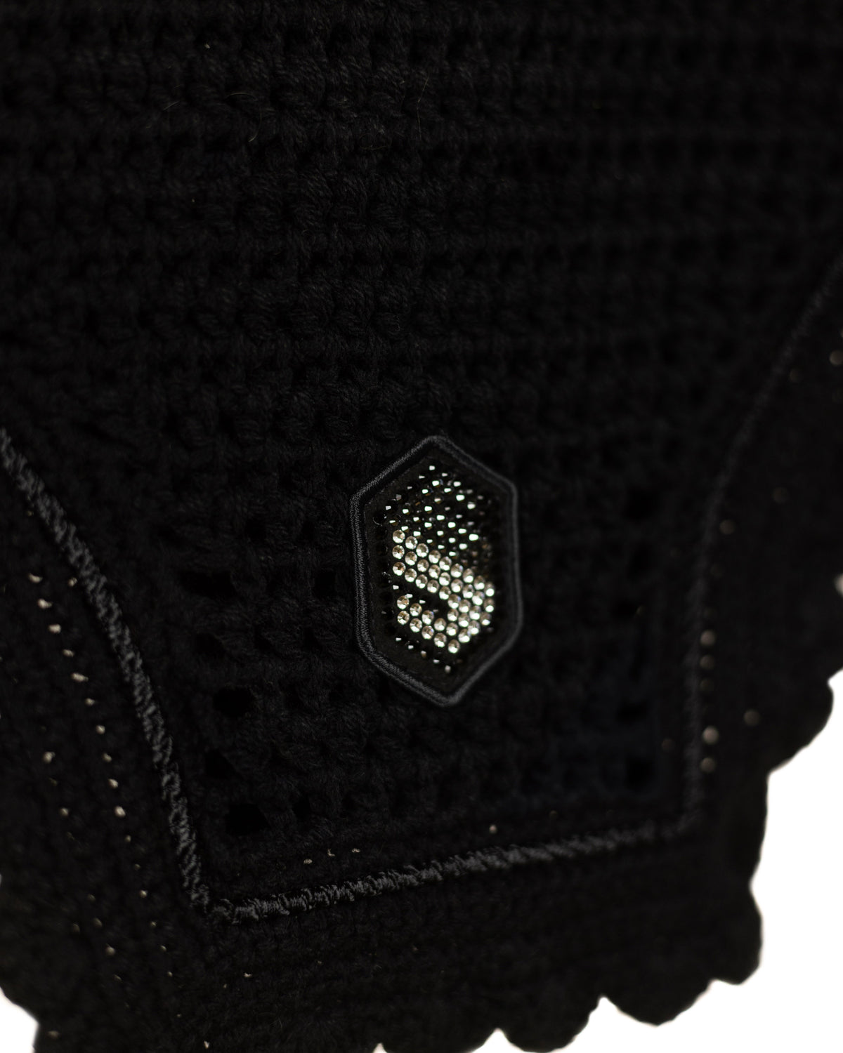 SAMERT04-BLACK_2.jpg