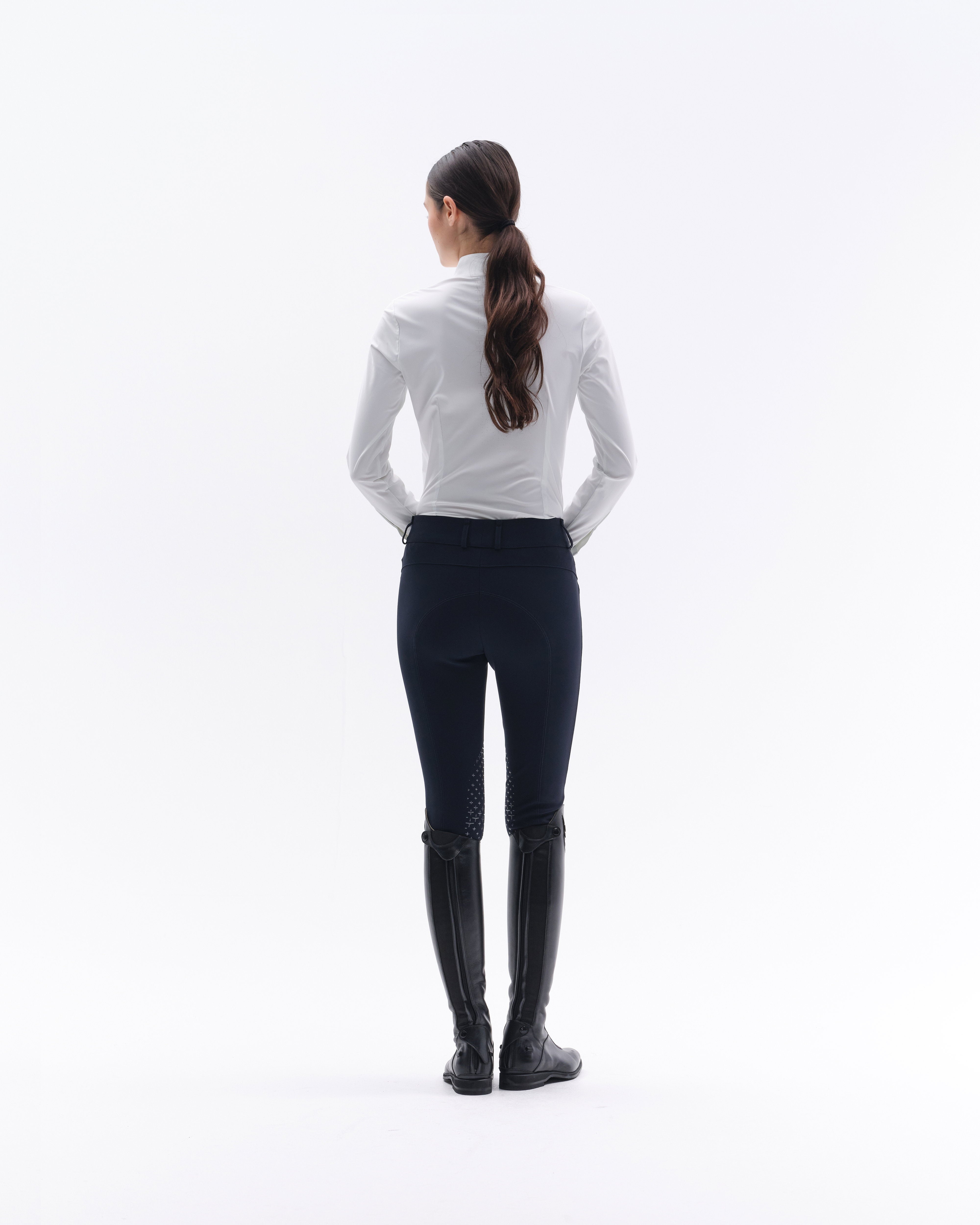 SHW06_JE-WHITE_5.jpg