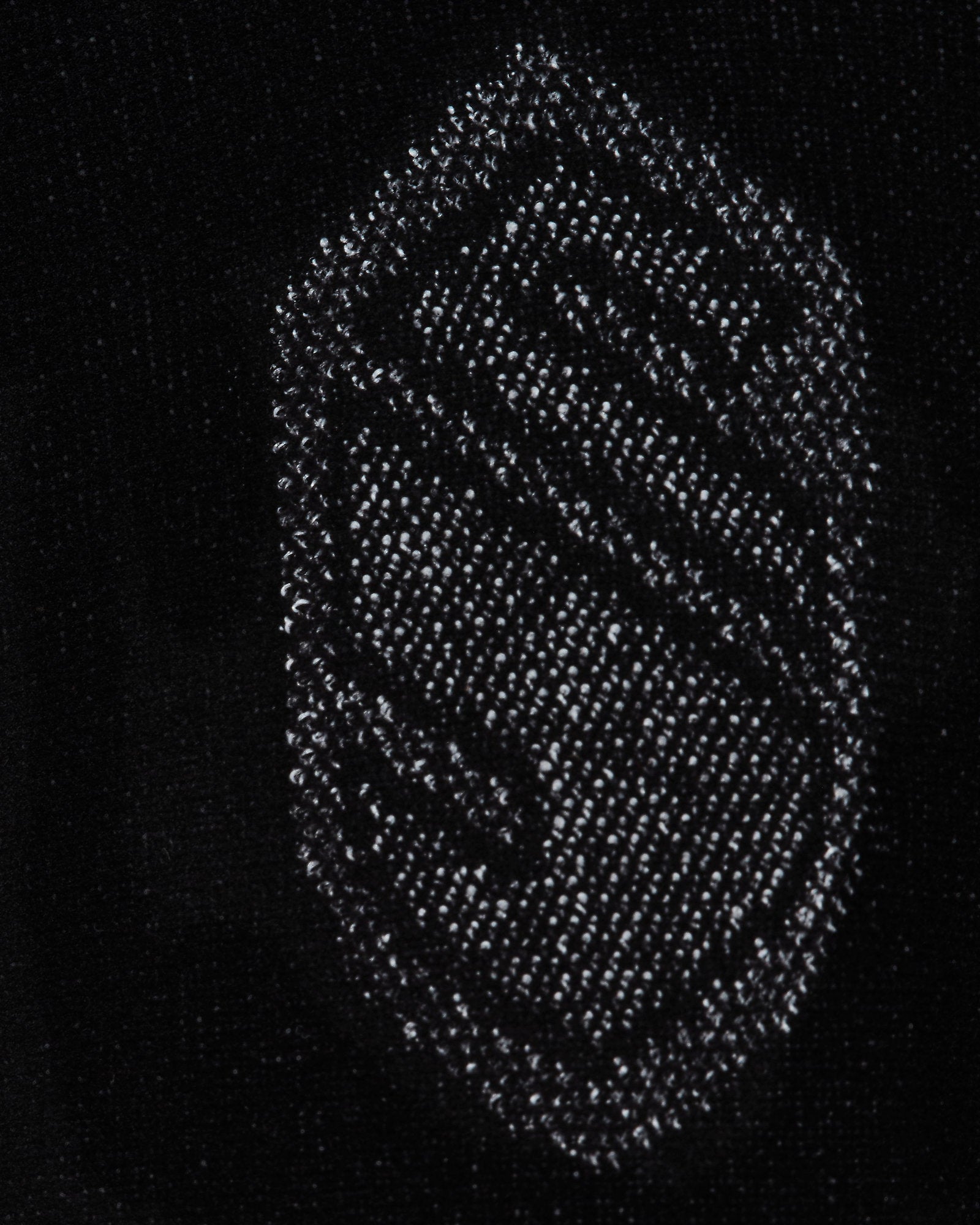 U-GLV_WARM-FW22-BLKWHT_1.jpg