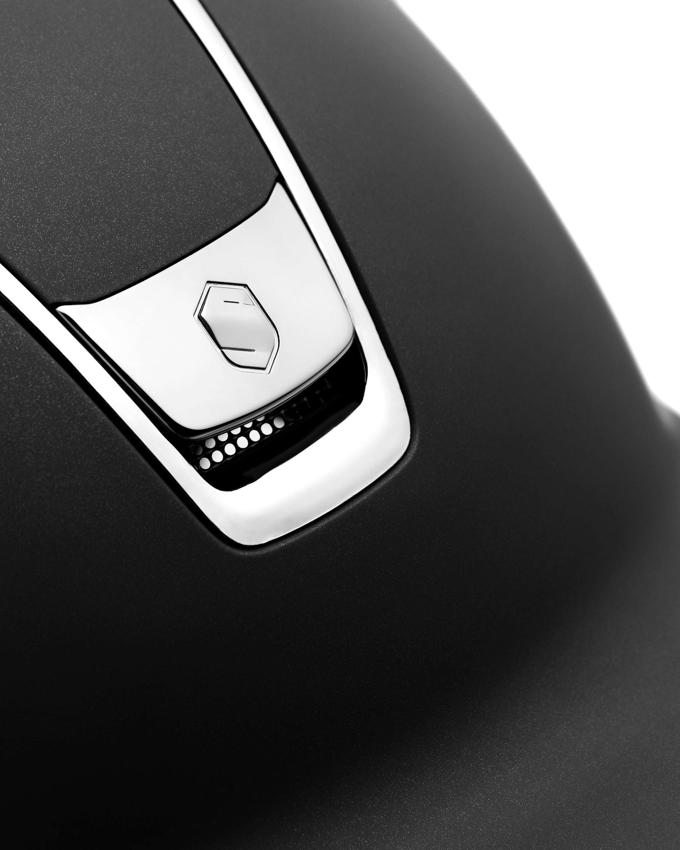 V2-33078-BLACK_2.jpg