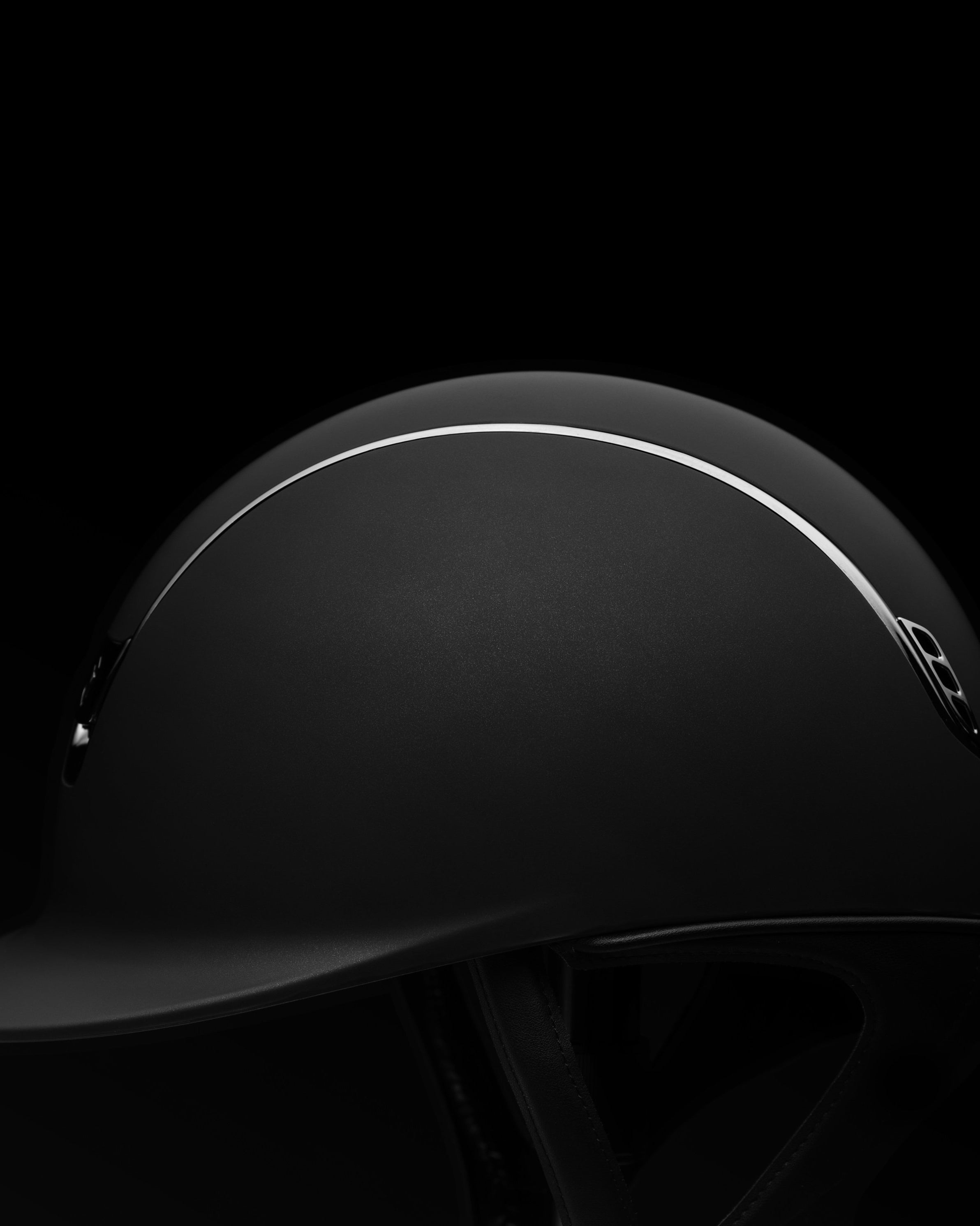 V2-33078-BLACK_3.jpg