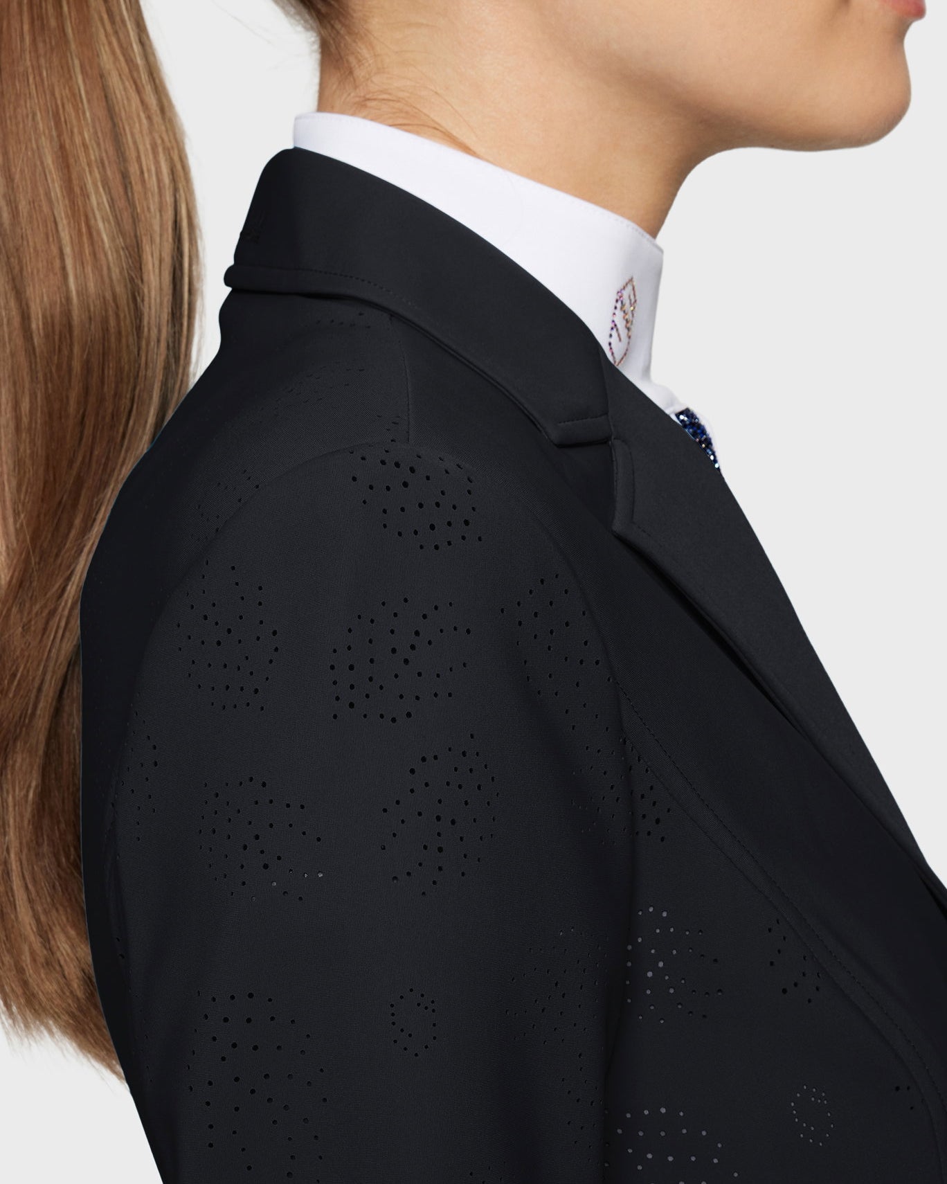 W-ALIX-AIR-SS26-BLK_2.jpg