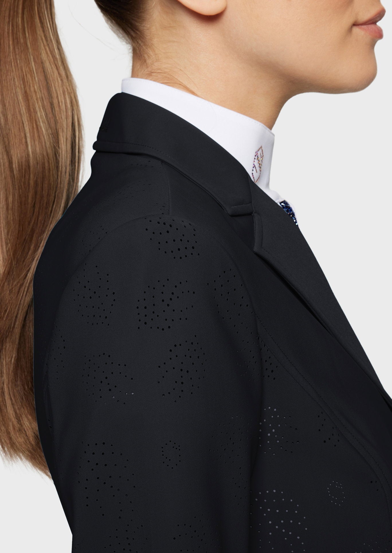 W-ALIX-AIR-SS26-BLK_2.jpg