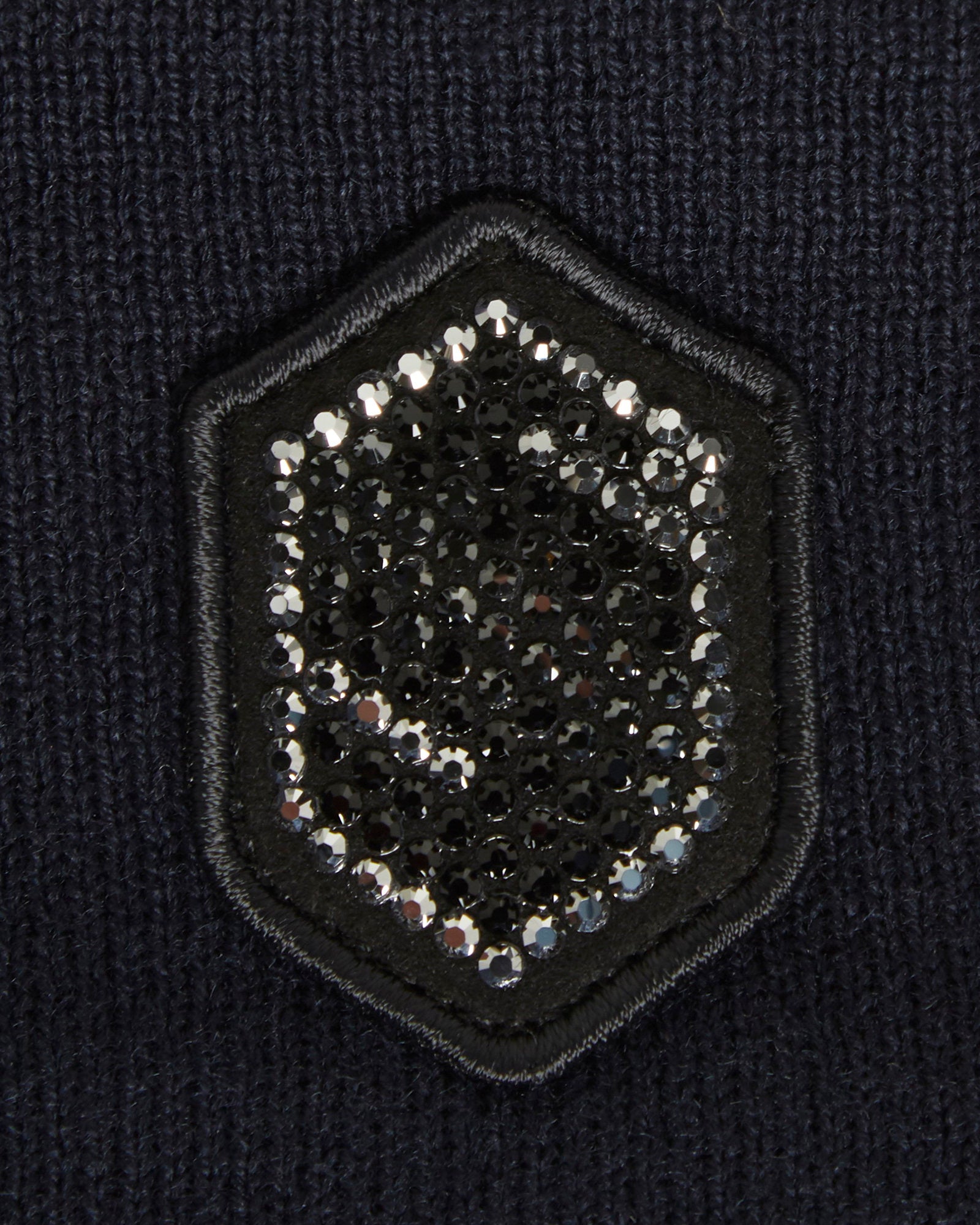 W-AMALIE_BLAZ-FW22-NVYTONT_2.jpg