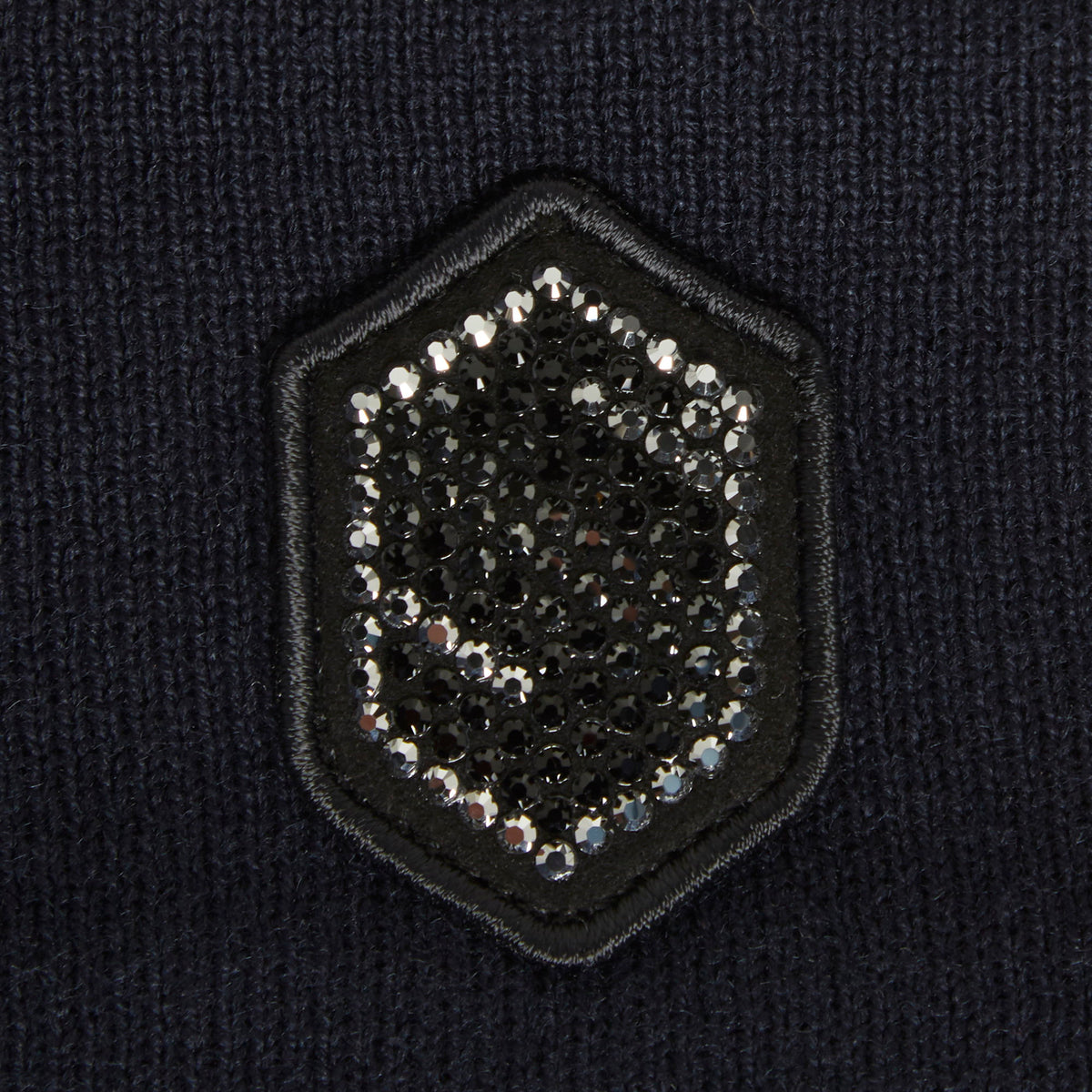 W-AMALIE_BLAZ-FW22-NVYTONT_2.jpg
