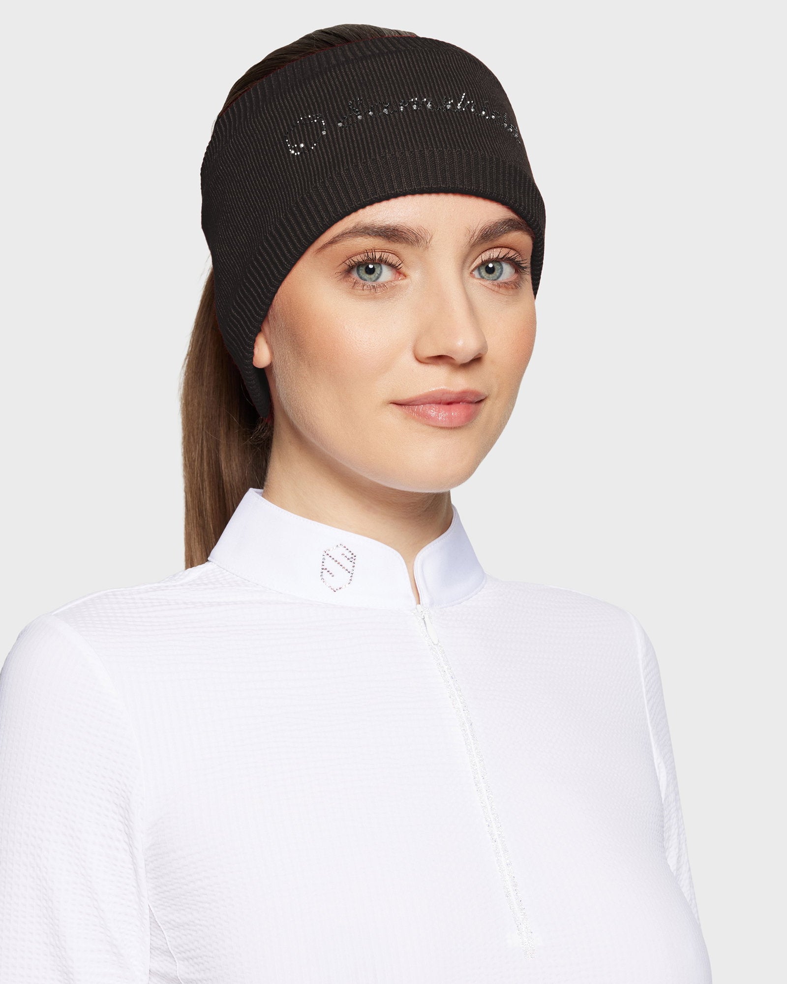 W-AMALIE_CR-FW25-MOCHA.jpg