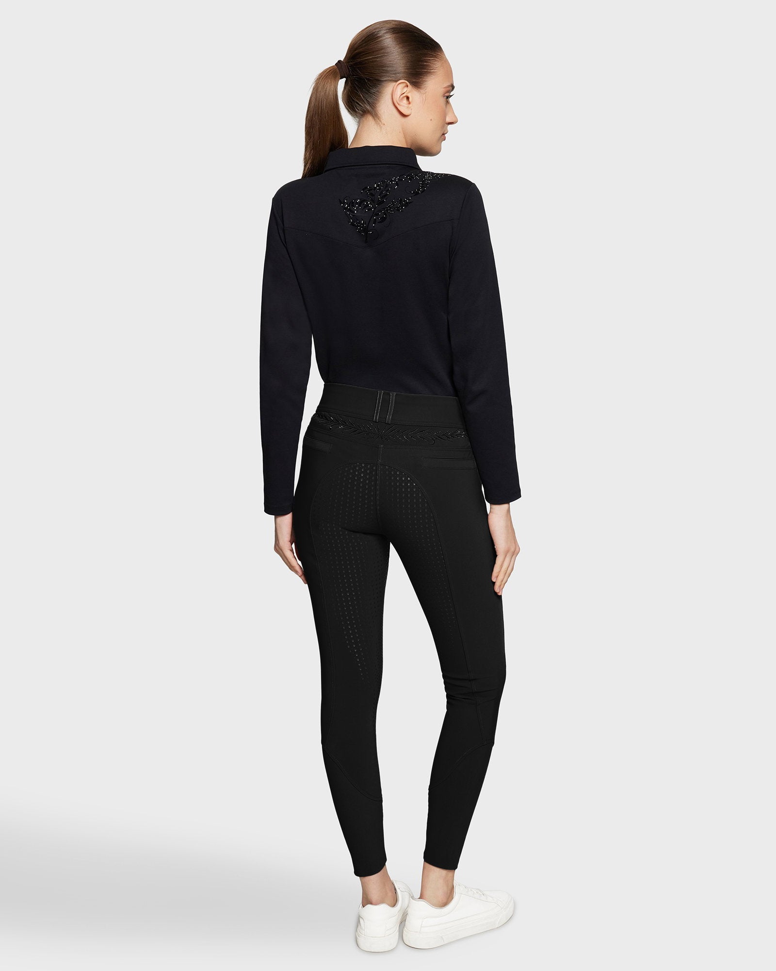 W-CAPUCINE_FG-FW25-BLK_1.jpg