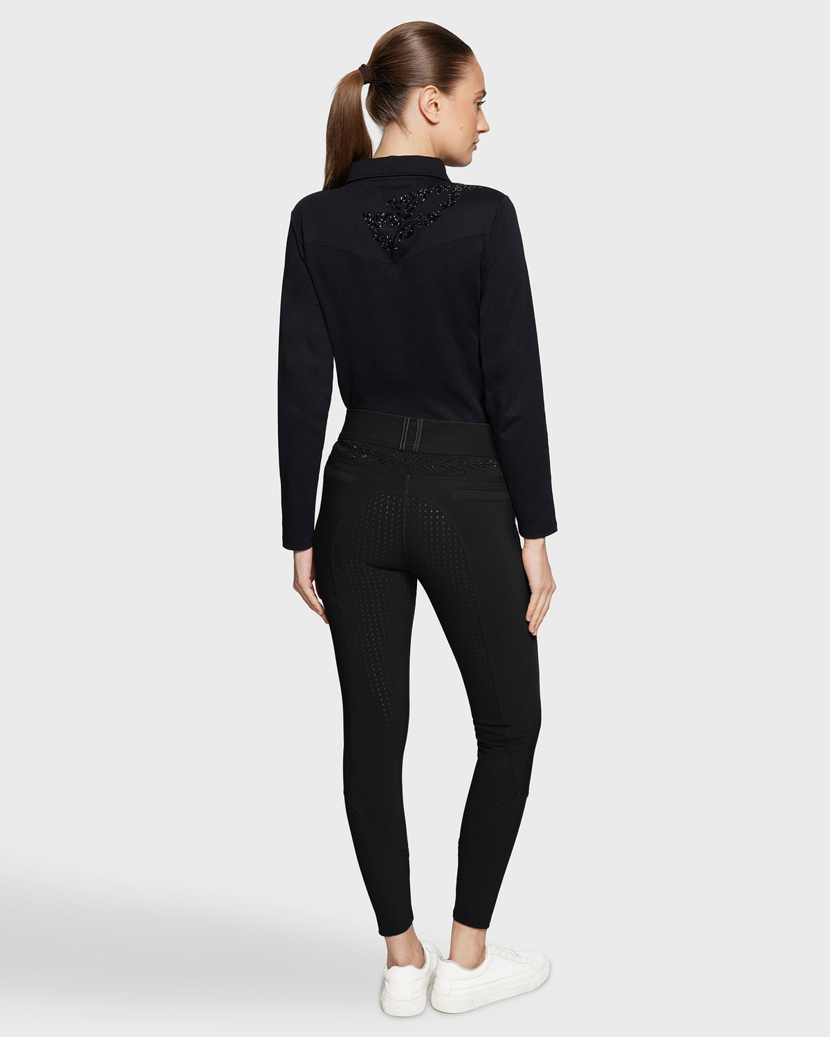 W-CAPUCINE_FG-FW25-BLK_1.jpg